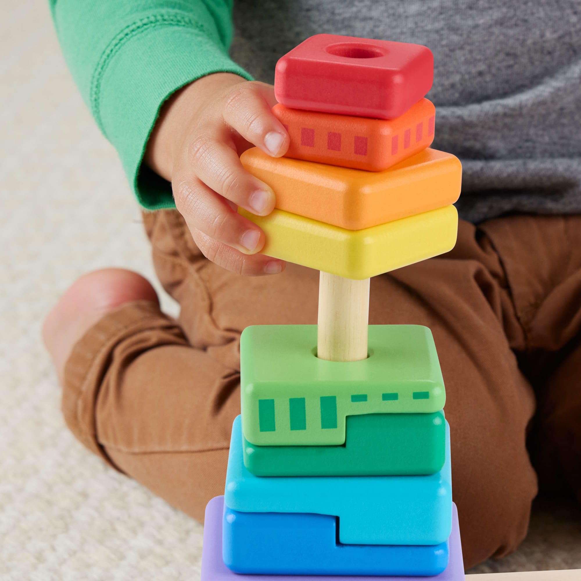 Fisher-Price Giocattolo in legno per bambini, impilabile