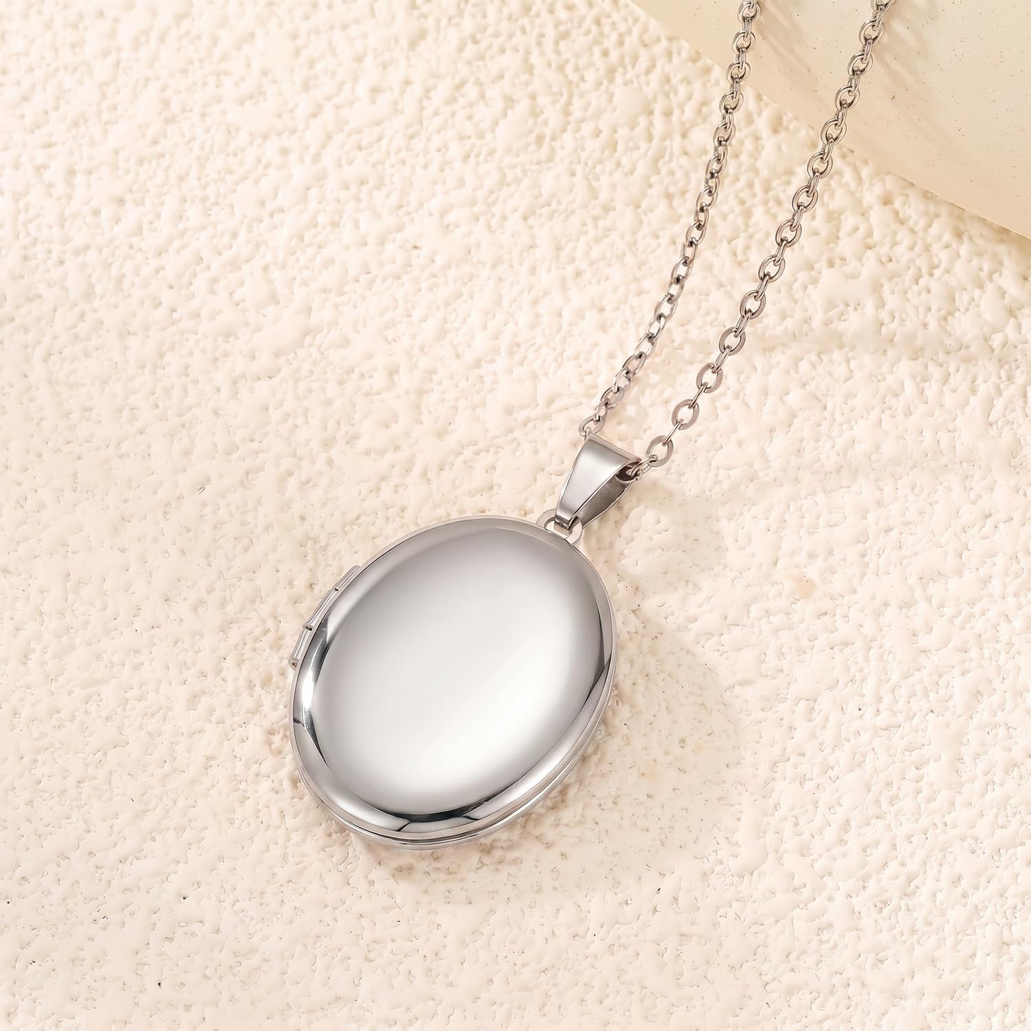PHOCKSIN Collier avec médaillon en forme de cœur pour photos - Cadeau amusant pour la fête des mères, un anniversaire - Pour femme, maman, fille, grand-mère, sœur, grand-mère