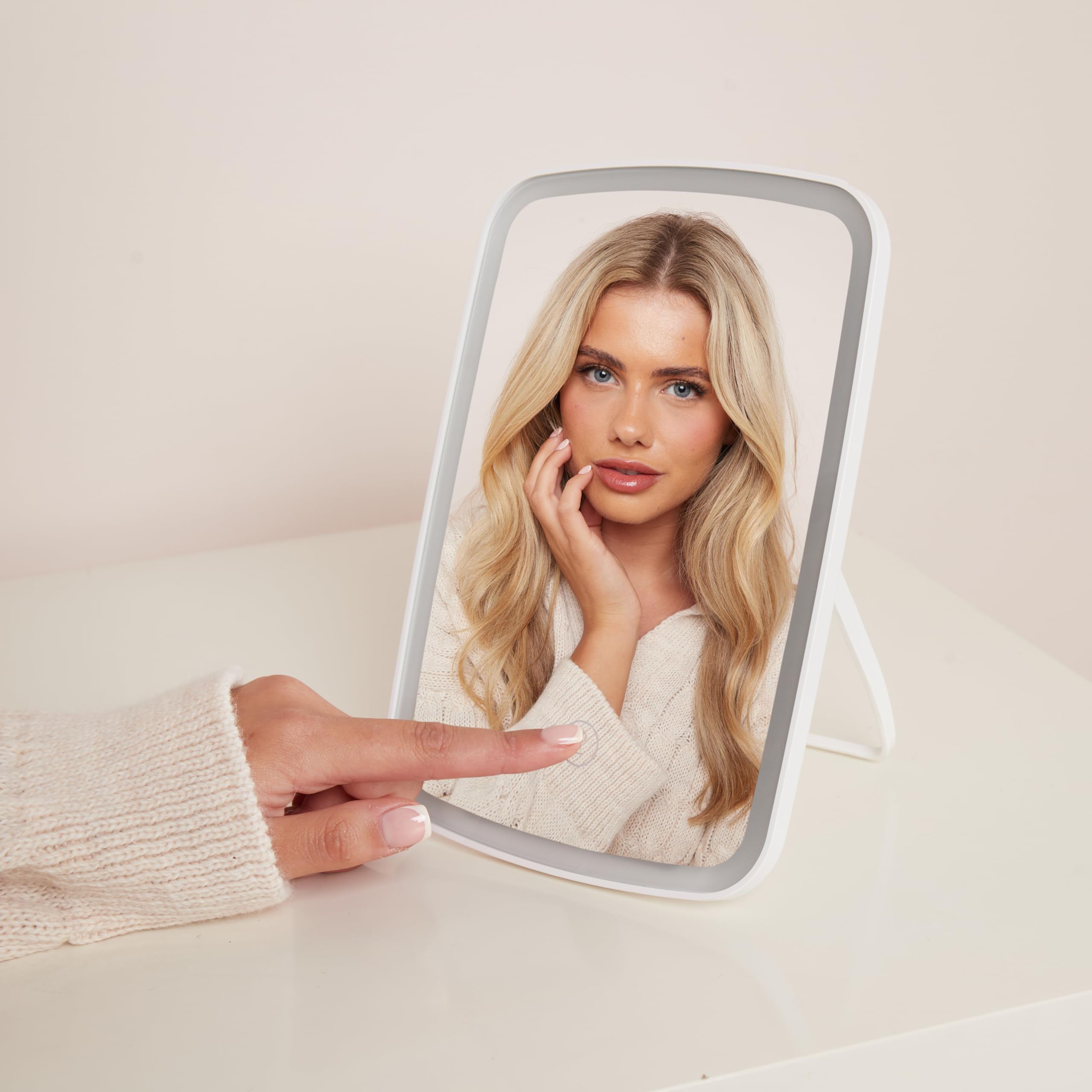 raxter Makeup Mirror Touch Screen Lighted Mirror with LED Brightness Adjustment, Portable USB Rechargeable (Pink)
