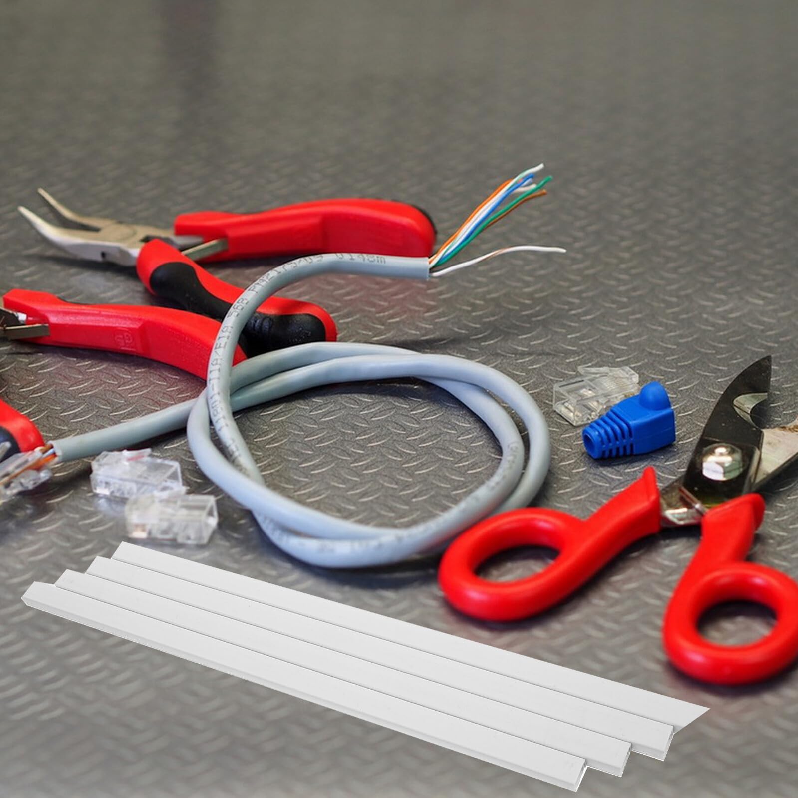 3 Juegos Oculta para Cables de Pared Tira Organizador de Cable Durable y Resistente al Fuego para Gestión y Organización de Hogar y Oficina Fácil Instalación Color