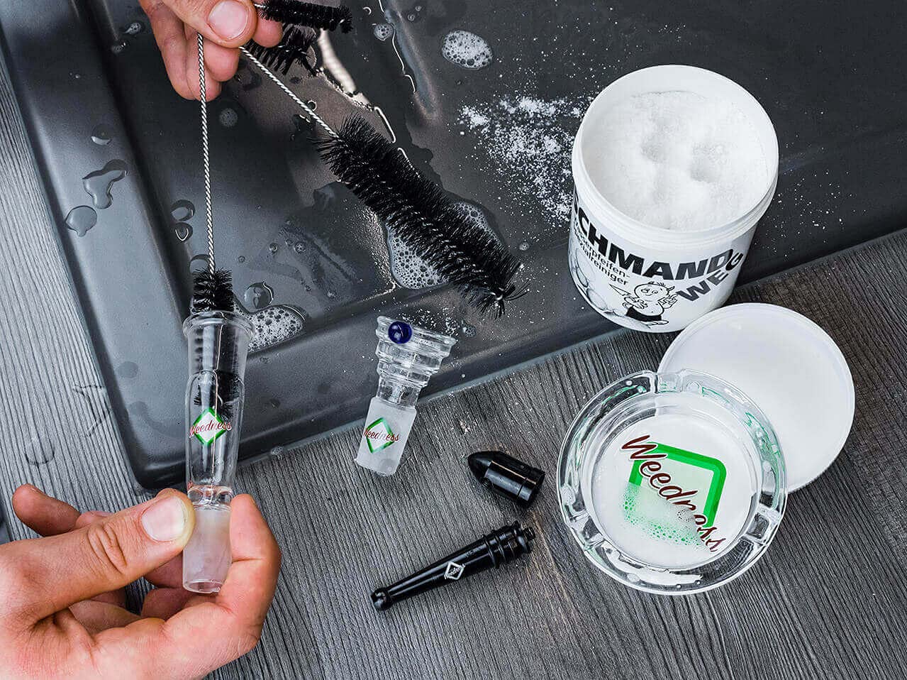 Weedness Limpiador de Bong 5 Cajas de 140 Gramos – Limpieza Clara Shisha Agua Pipa de Agua Limpiador Limpieza Vidrio Cepillo