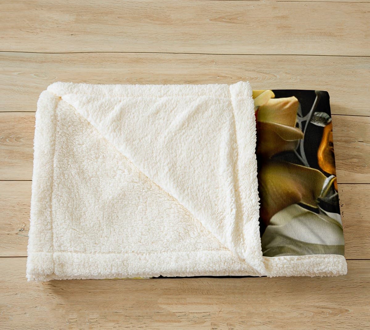 Wild Lion Couple Flannel Blanket,King and Queen Golden Crown Fuzzy Blanket for Children Present,3D Tropical Western Animal Yellow Flowers Polyester Throw Blanket for Couch, Twin Size (60 x 80 Inch)