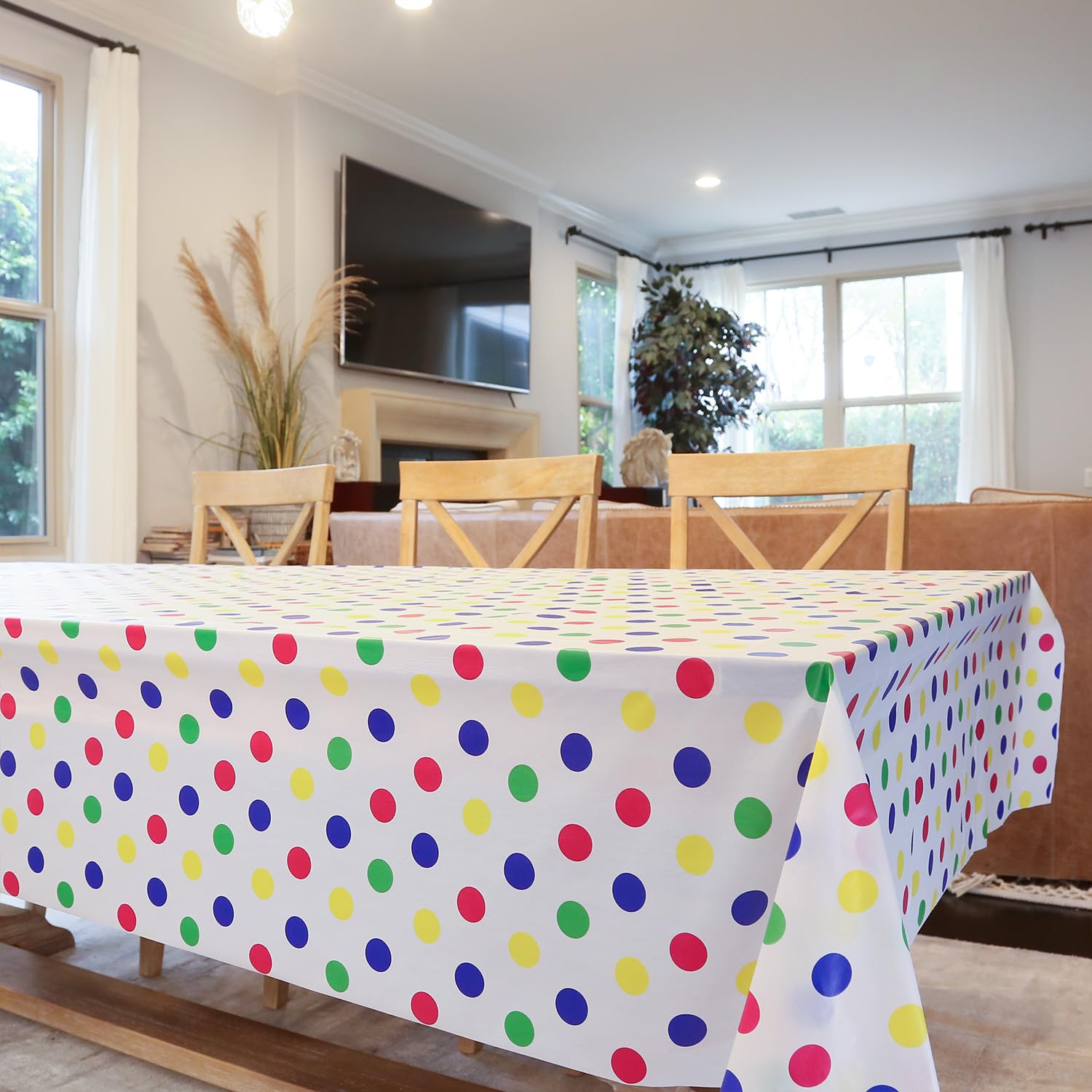 Kunststoff-Tischdeckenrolle, 137,2 cm x 254 m, Einweg-Tischdecken für Partys, Einweg-Tischdecken für Partys, mit Schneidebox, zuschneidbar, Einweg-Tischdecke für rechteckig und rund, Bunte