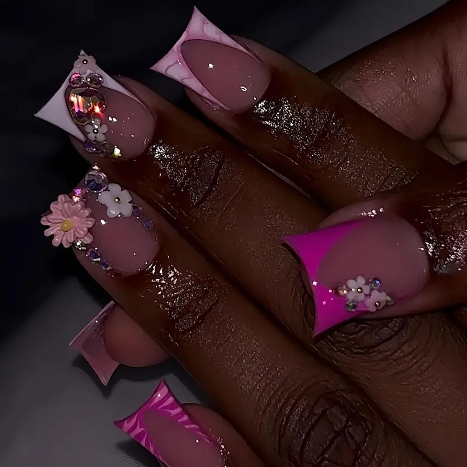 FIEONCIY Duck Shaped Glossy Full Cover Acrylic False Nails with Designs, 24pcs (12 Sizes), Artificial Medium Duck Shaped Fake Nails with Charms, Glue