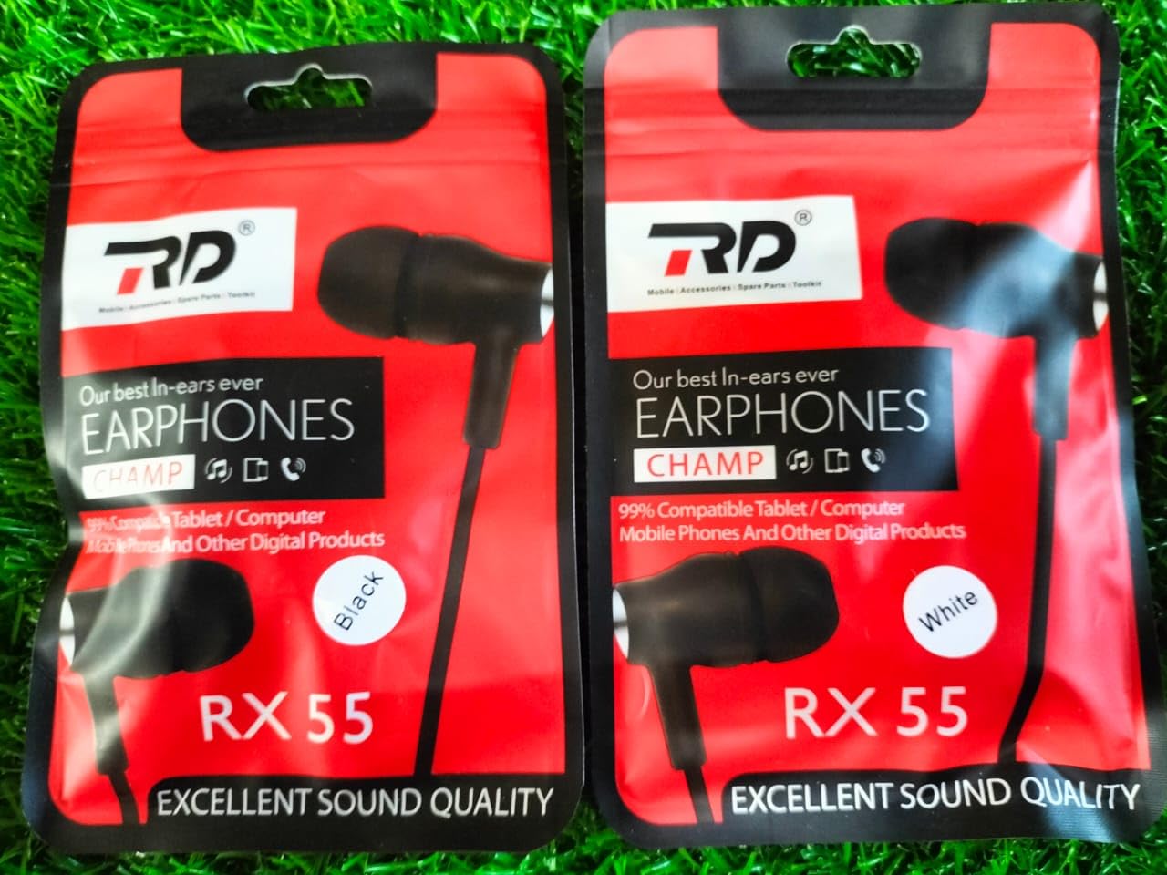 Zone Marketing Black and White Good Sound Bass Smart Look Headphone Pack of 2-picture-45