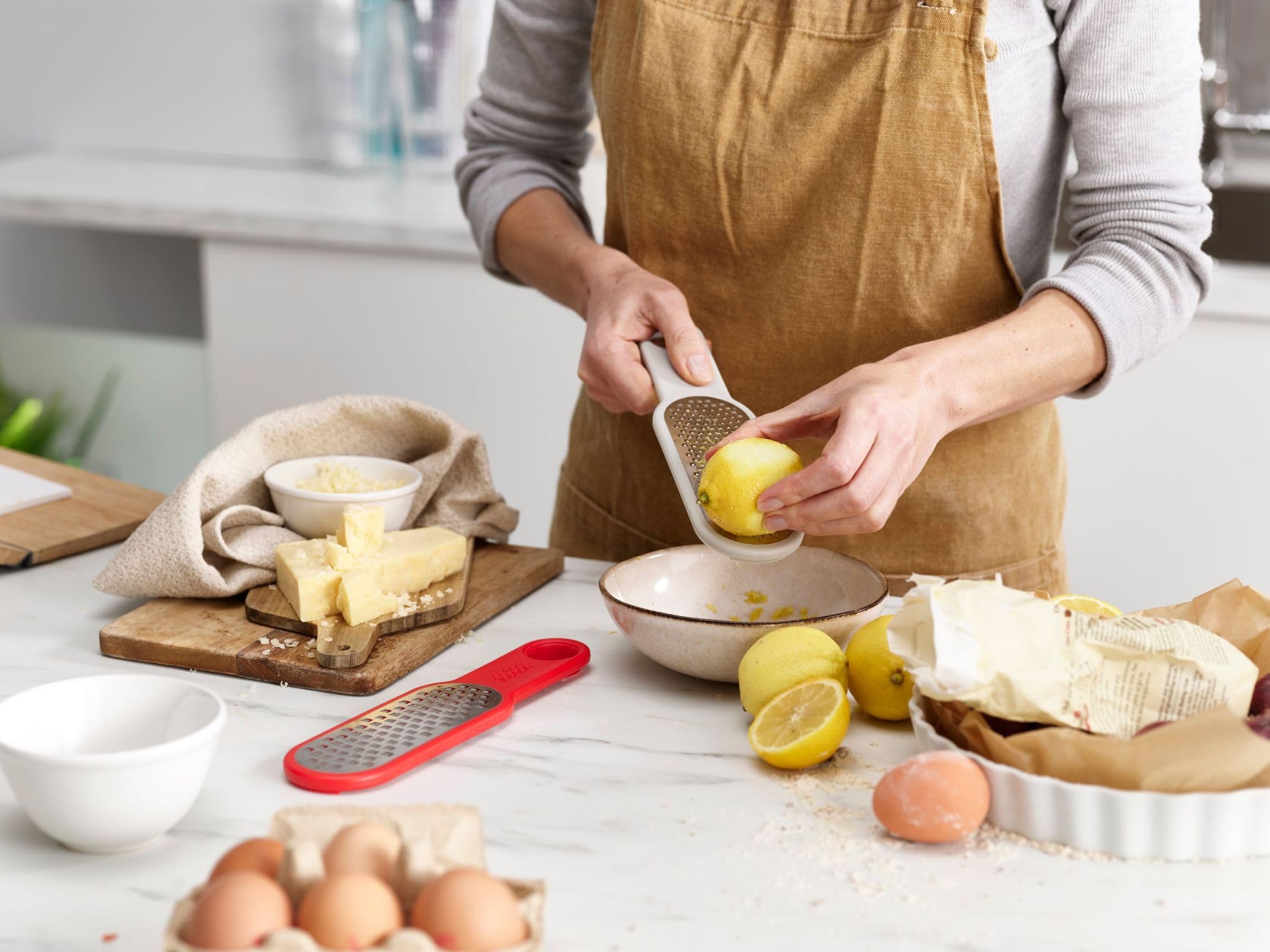 Set Grattugie Joseph Joseph - 2 Pezzi, Per Formaggio E Agrumi, Colorate - Foto 6