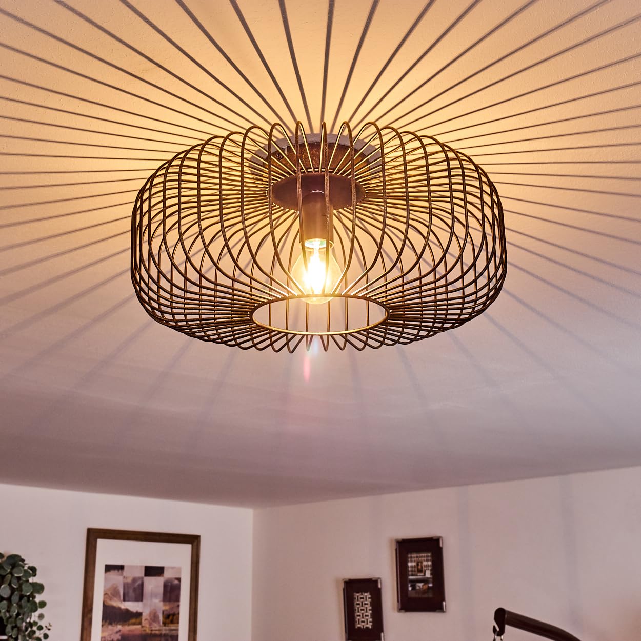 hofstein Wemude Ceiling Light, Round Metal Ceiling lamp in Black/Gold, 1-Flame, E27 Socket, Retro Light with Lattice Effect, Bulbs not Included