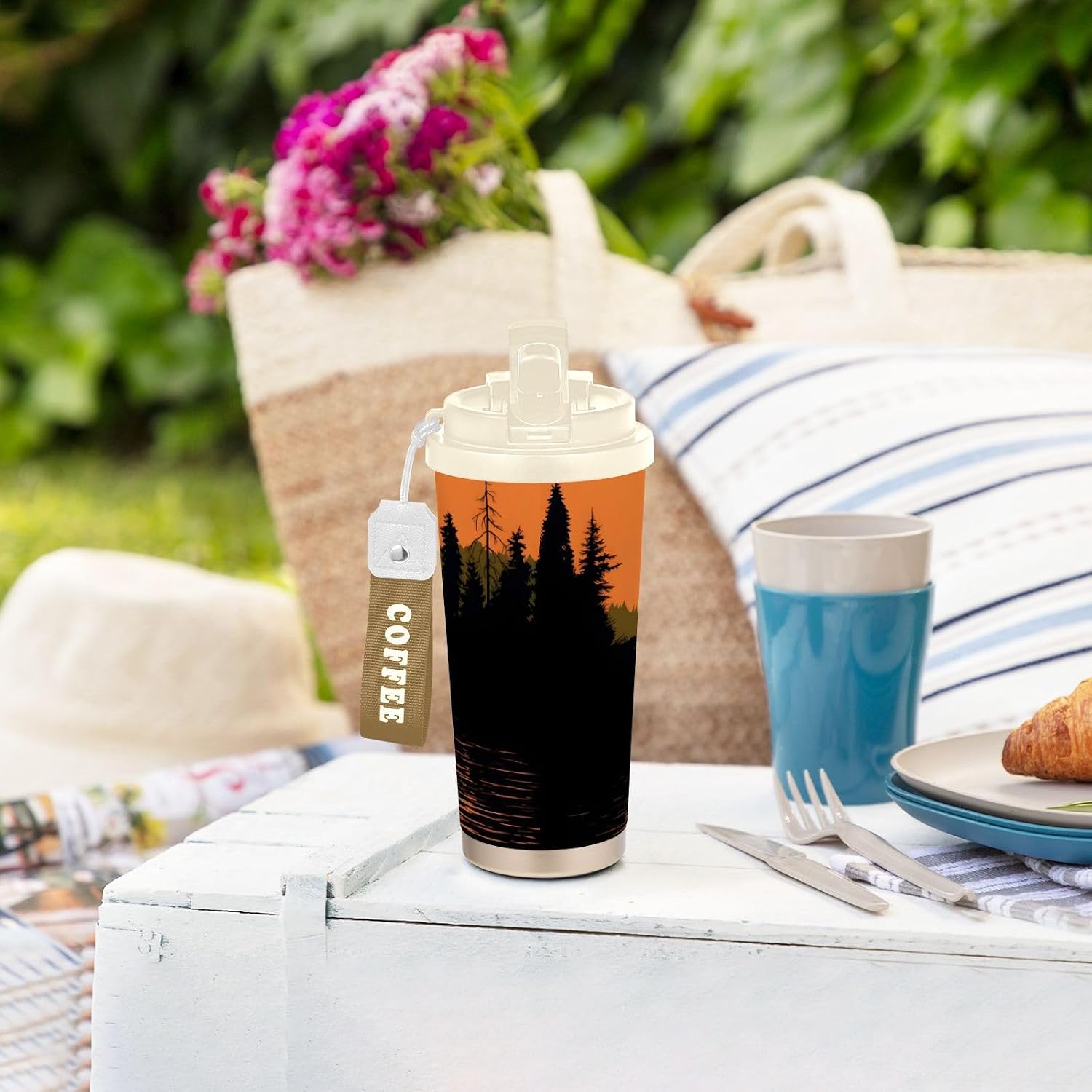 Sasquatch Sunrise Insulated Coffee Mug with Straw & Flip Lid, 16.9oz Iced Tumbler Cup, Double Wall Vacuum Mug for Travel Office