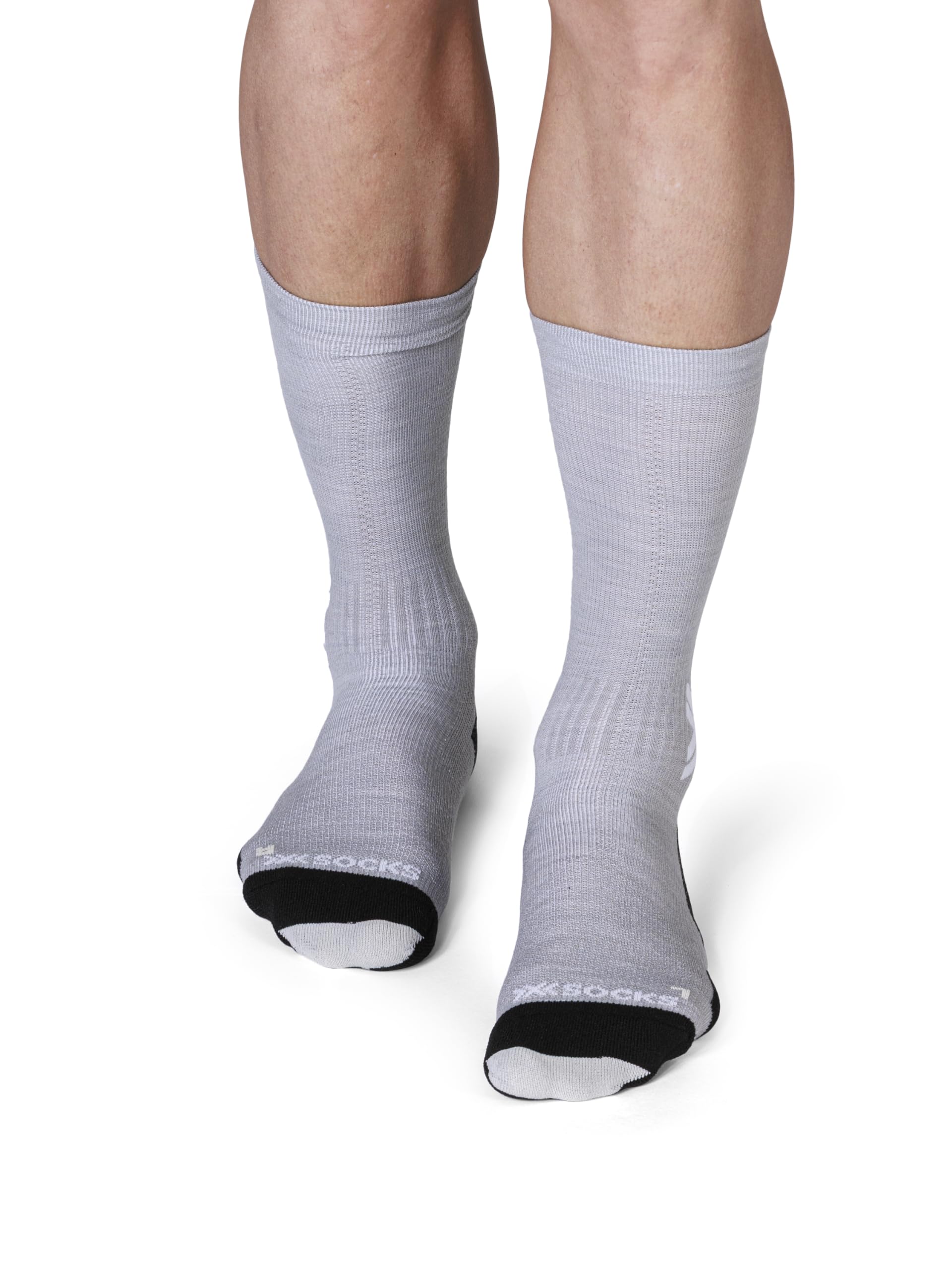 X-Socks Run Discover Merino Crew Winterlaufsocken - Verbesserter Komfort und Leistung mit Air-Conditioning Channel Technologie für optimale Luftzirkulation - Seal Grau/Hell Sand, 35-38