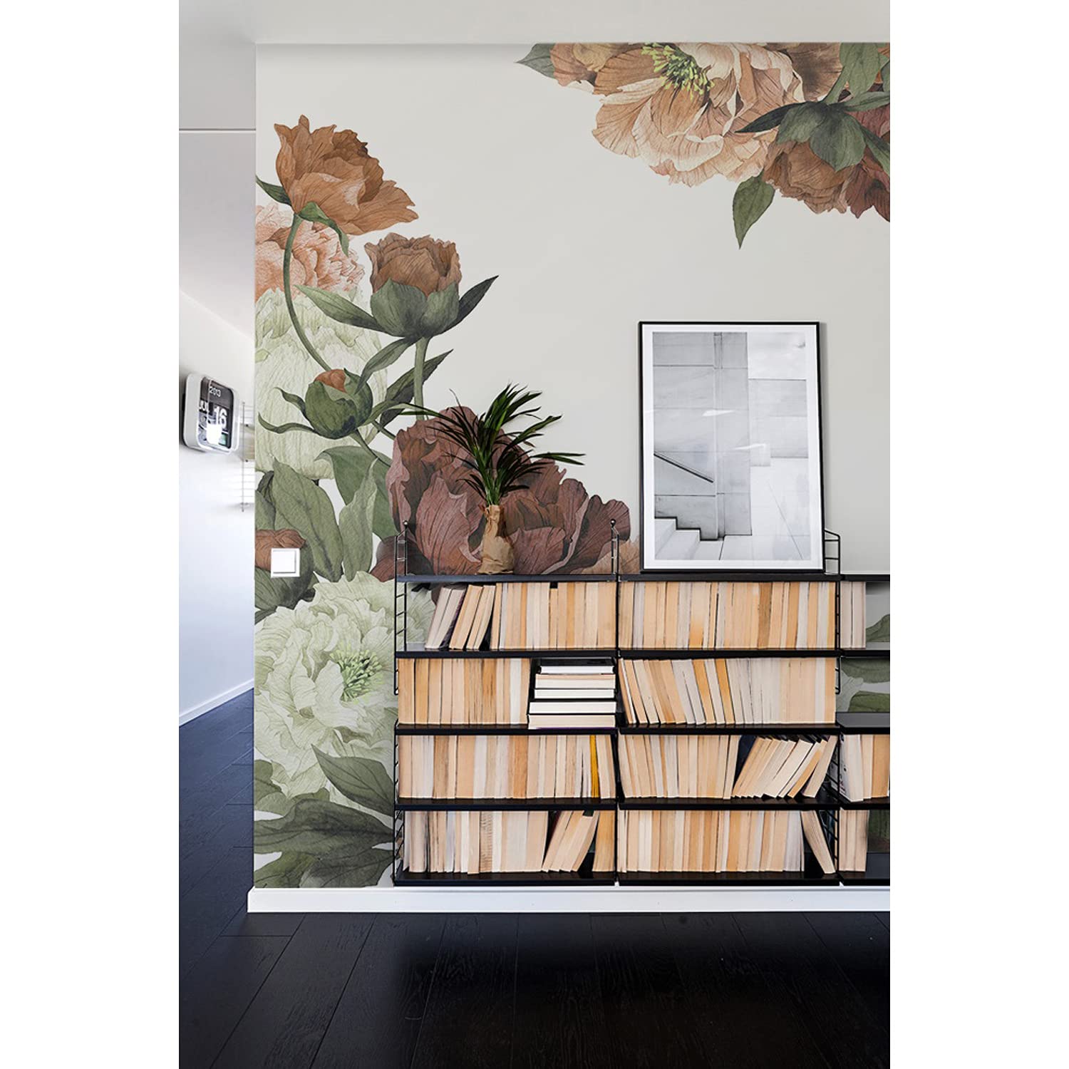 Papier peint auto-adhésive pivoines vintage pour rénover un mur sans colle ni travaux
