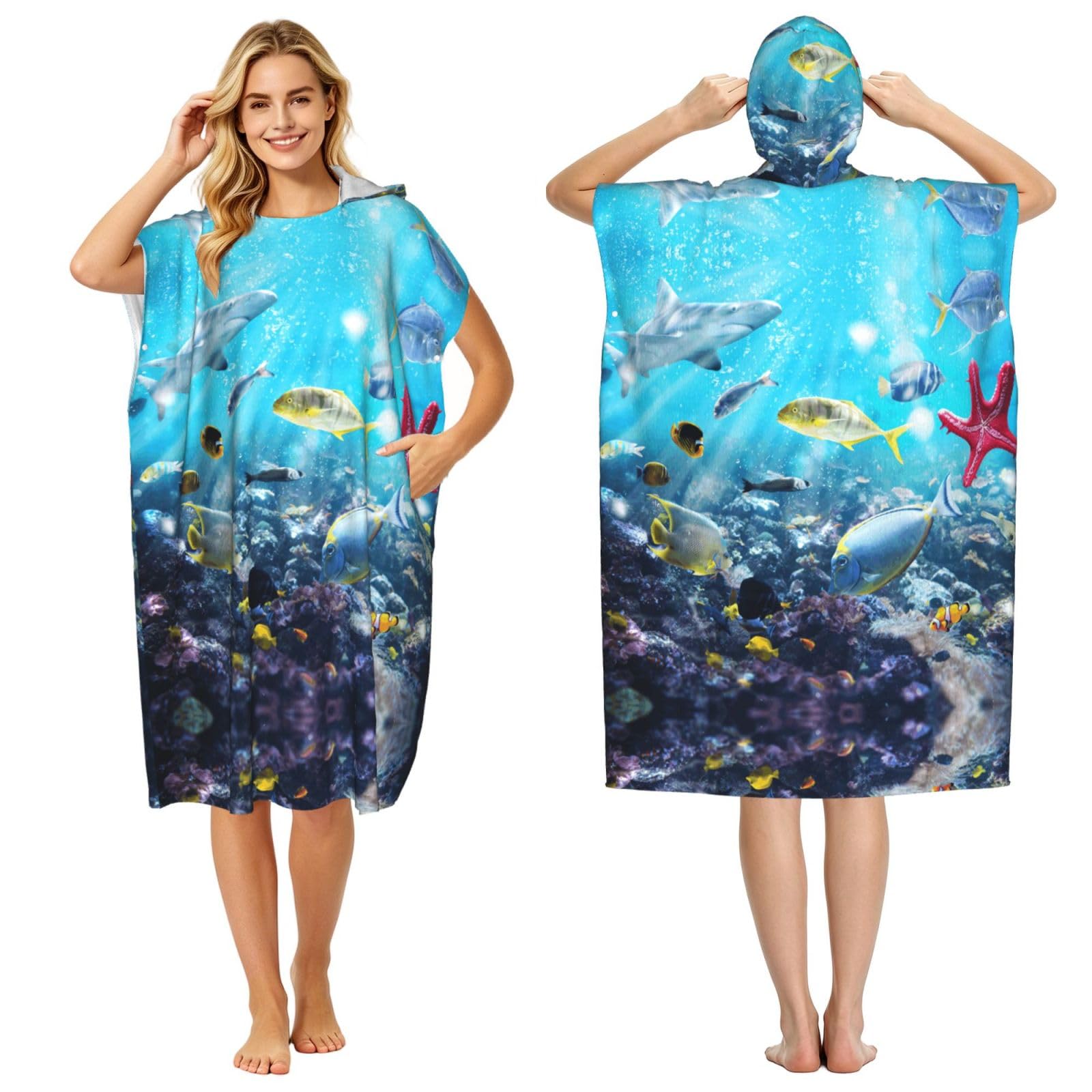 Peignoir à capuche imprimé paysage de mer : l'excellence du poncho de plage