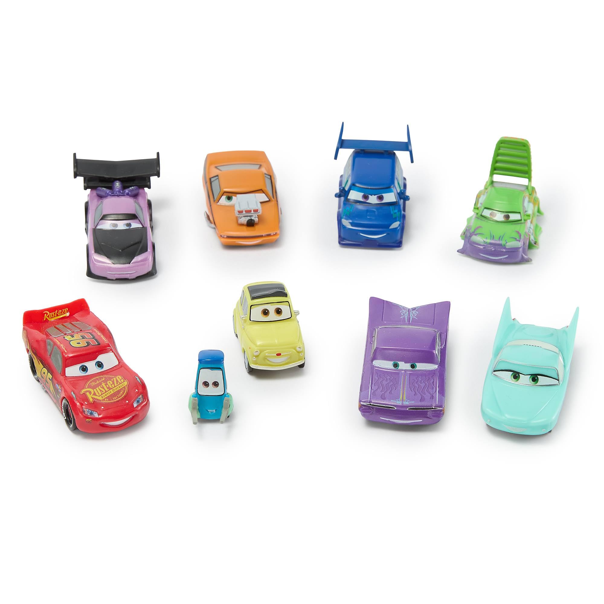 Disney Store Official Méga Coffret de Figurines Cars, 15 Figurines, 10 cm