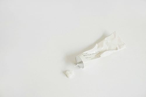 Miniatura 2 de SIORIS Regreso a mis recuerdos crema de manos 1.69 fl.oz 1.7 fl oz Flor de manzanilla Agua hidrata y calma las manos secas