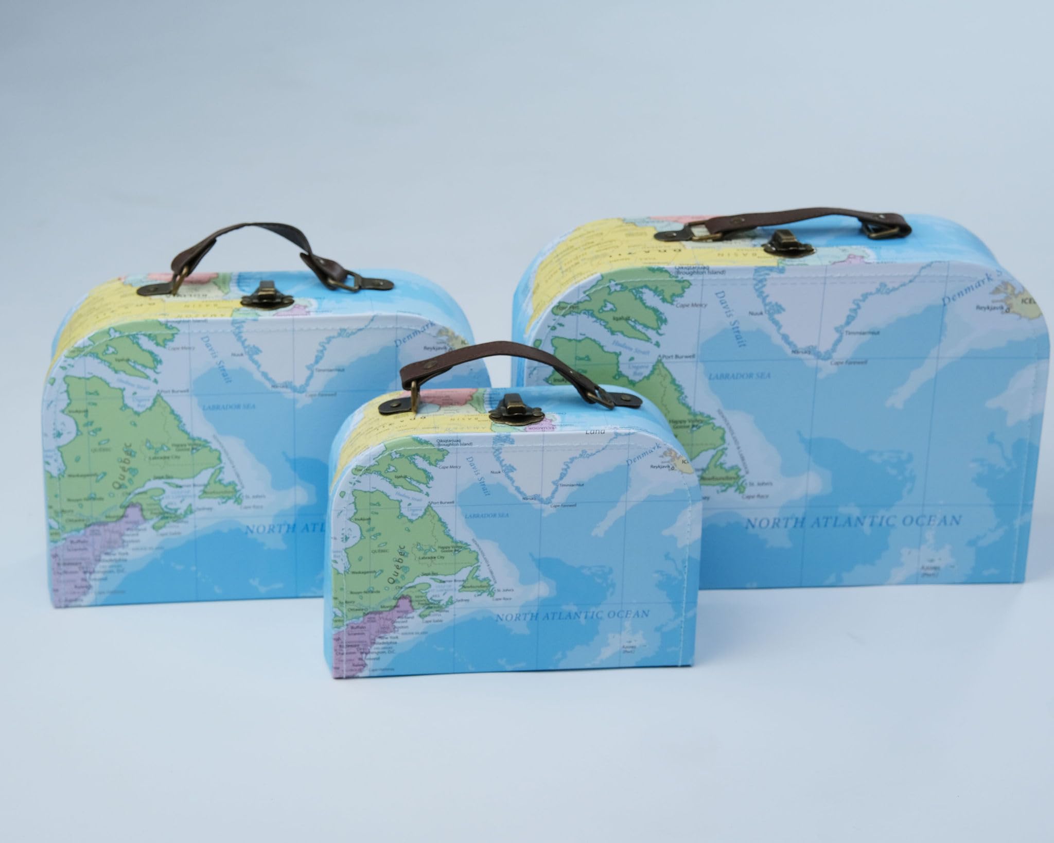 wald imports - Set di 3 valigie in cartone - Scatole portaoggetti decorative - Set di valigie per decorazione, archiviazione e altro (mappa blu)