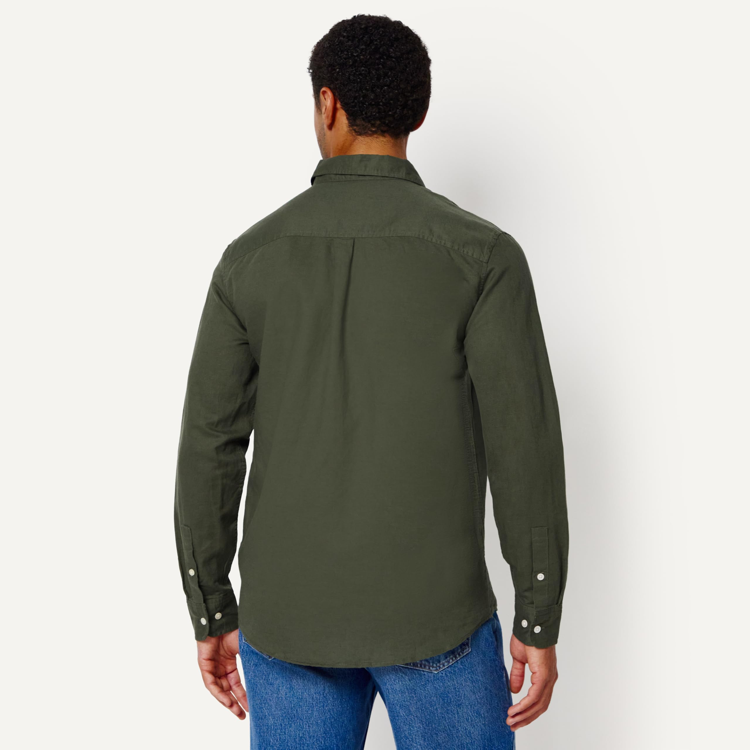Amazon Essentials Chemise d’Été à Manches Longues Coupe Classique en Mélange de Lin Homme