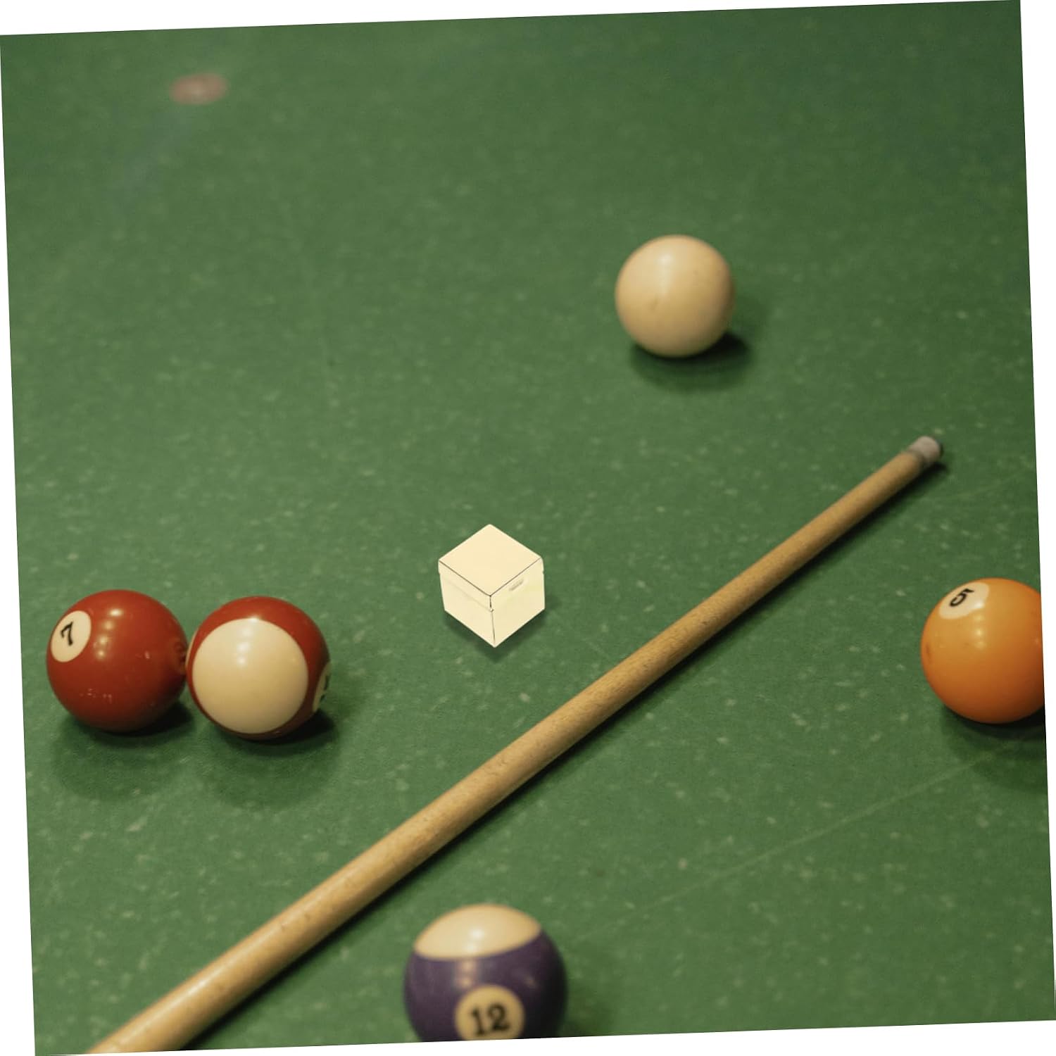 POPETPOP Billiards Chalk Cube Box Snooker Cue Accessory Non-Slip Pool Table Chalk Holder for Indoor Games Home Club Use