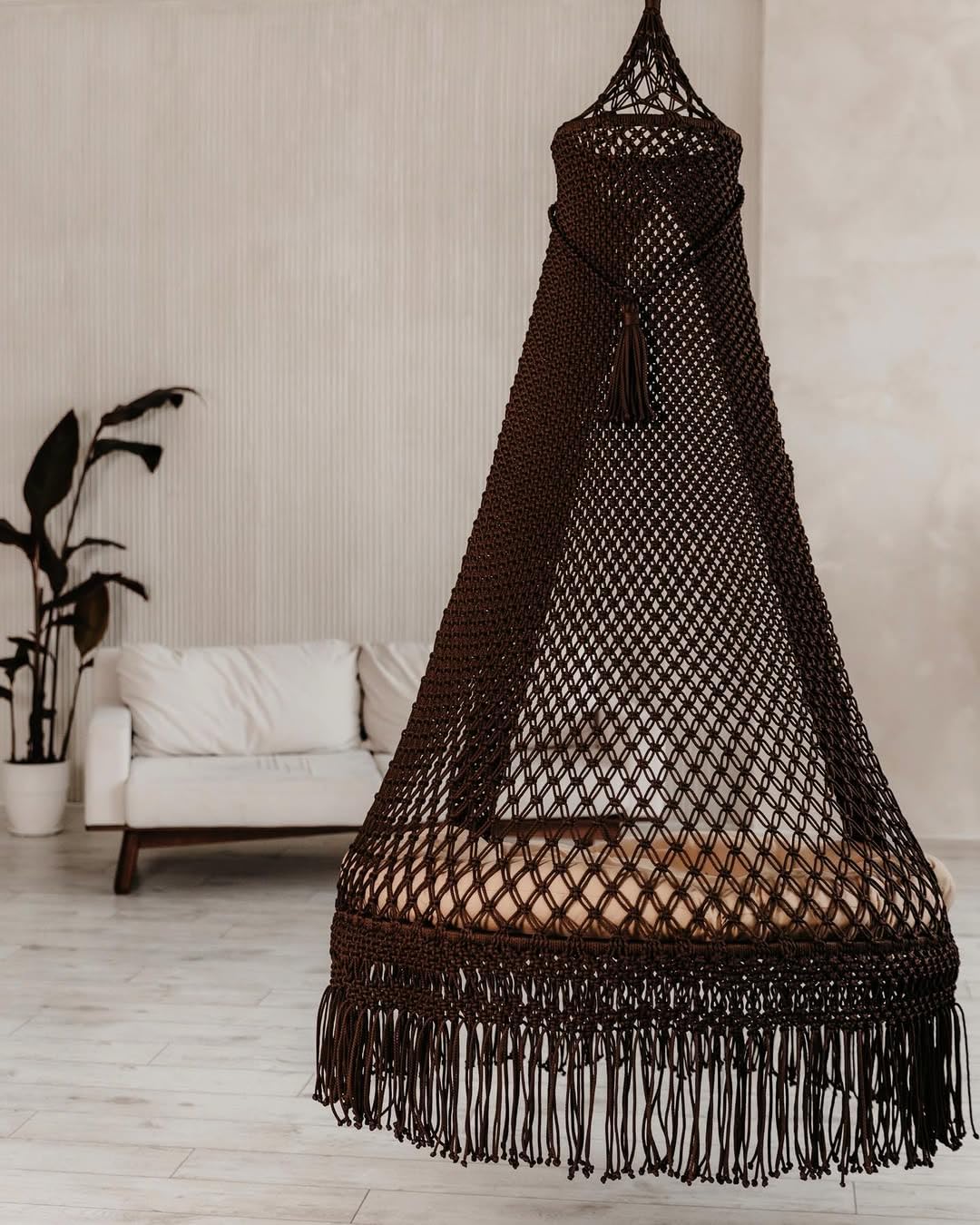 Hamaca colgante de macramé, asiento oscilante hecho a mano para el hogar, porche, jardín o uso en interiores, silla decorativa de estilo bohemio