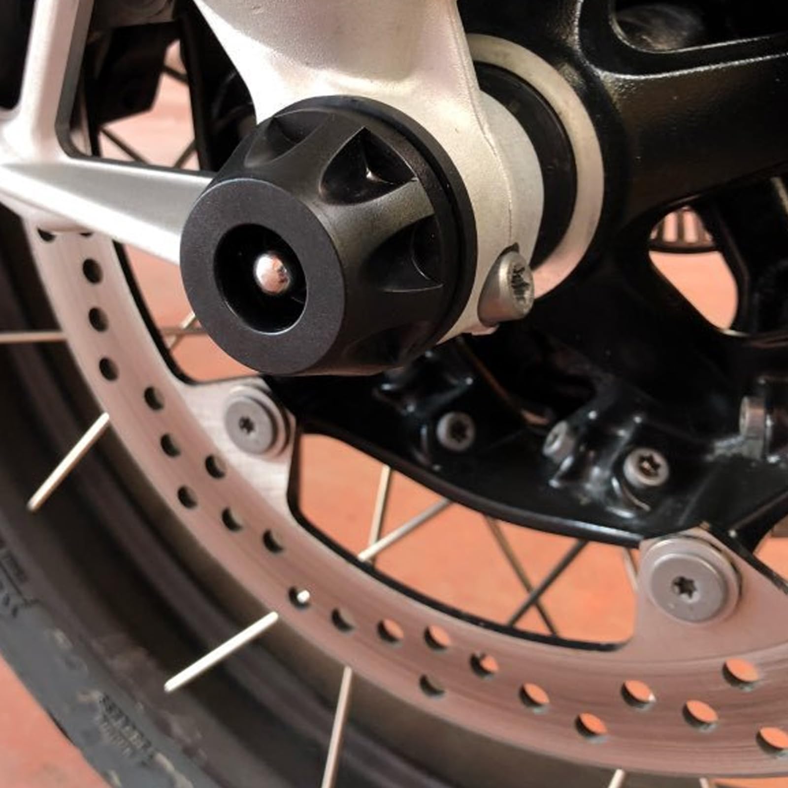 Motorcycle Front Wheel Crash Rod Protectors Metal Construction for R1200GS 2013-2017 Enhanced Riding