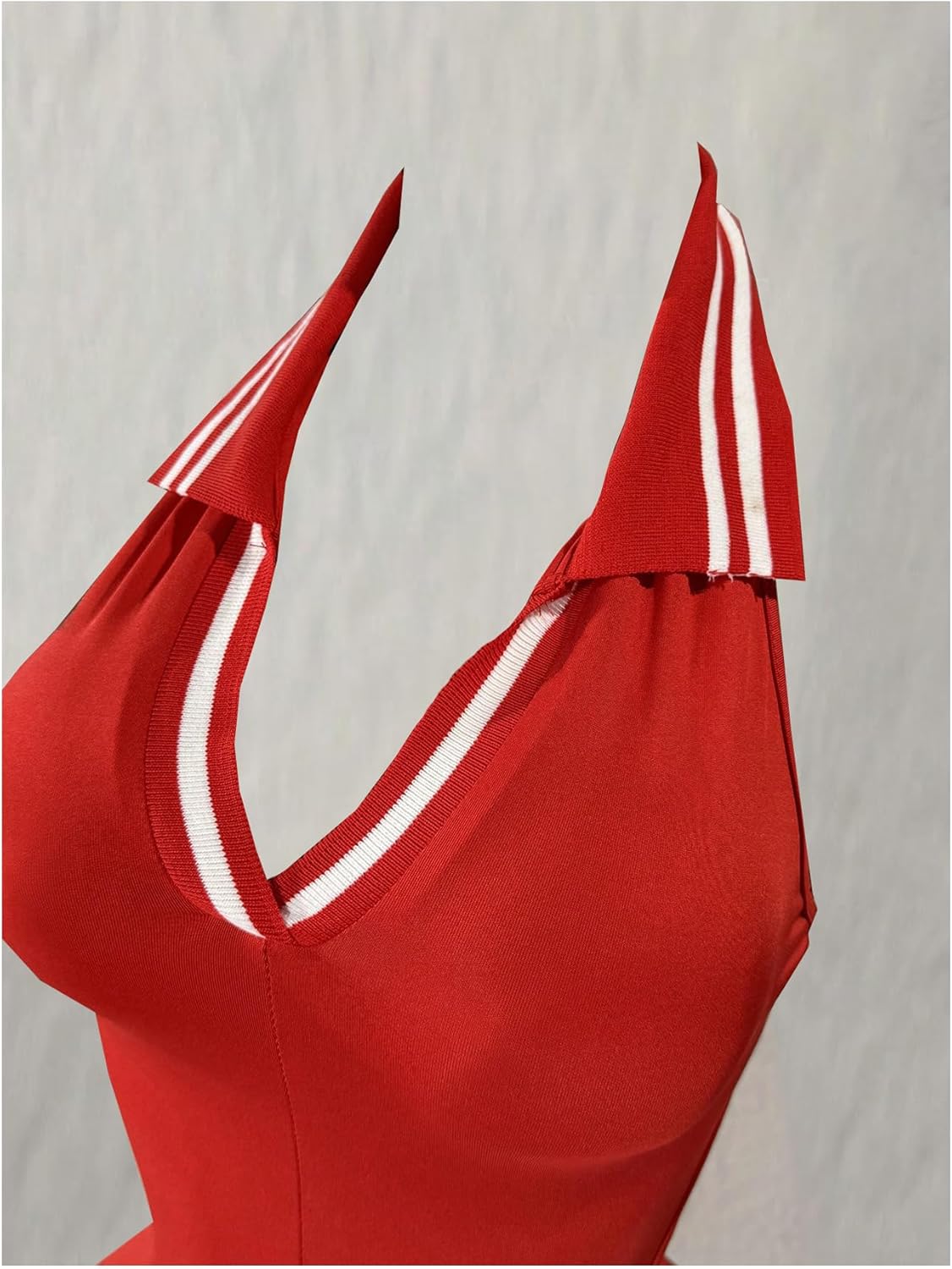 WDIRARA Women's Sexy Deep V Neck Halter Sleeveless Romper Striped Trim Backless Bodysuit Shorts Jumpsuit - Image 5