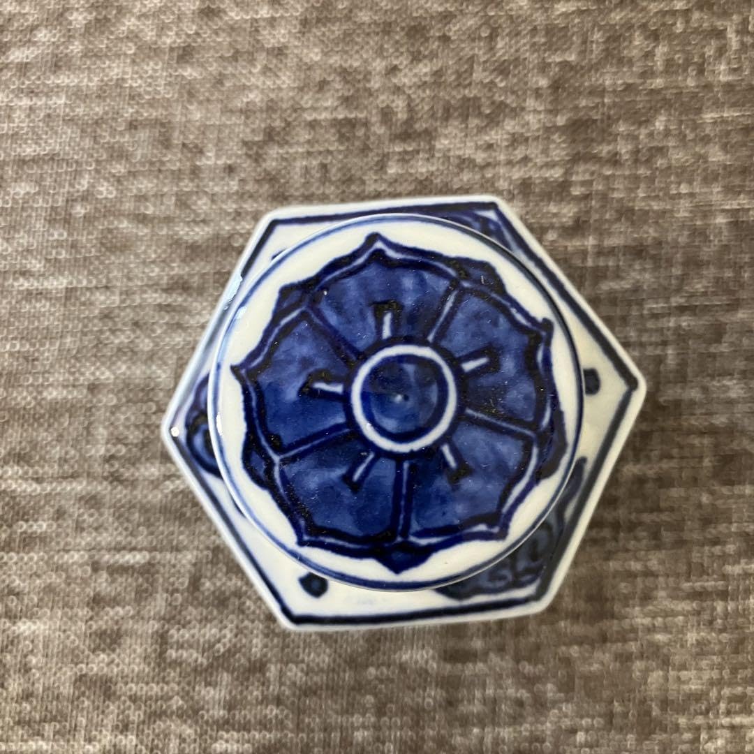 Amazon.co.jp: 六稜染付茶心壺 高野昭阿弥作 茶壺 茶入 茶筒 煎茶道具