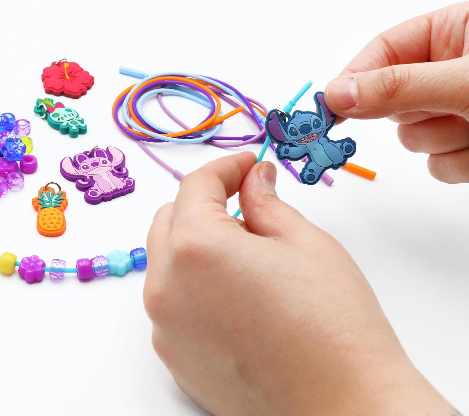 Tara Toys Necklace Activity Set Stitch
