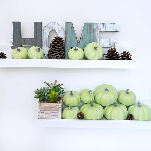 Miniatura 5 de BESTTOYHOME 12 Piezas Calabazas Artificiales Pequeñas Surtidas Verde Claro Calabazas Falsas Calabazas Decorativas de Cosecha Rústica Calabazas de