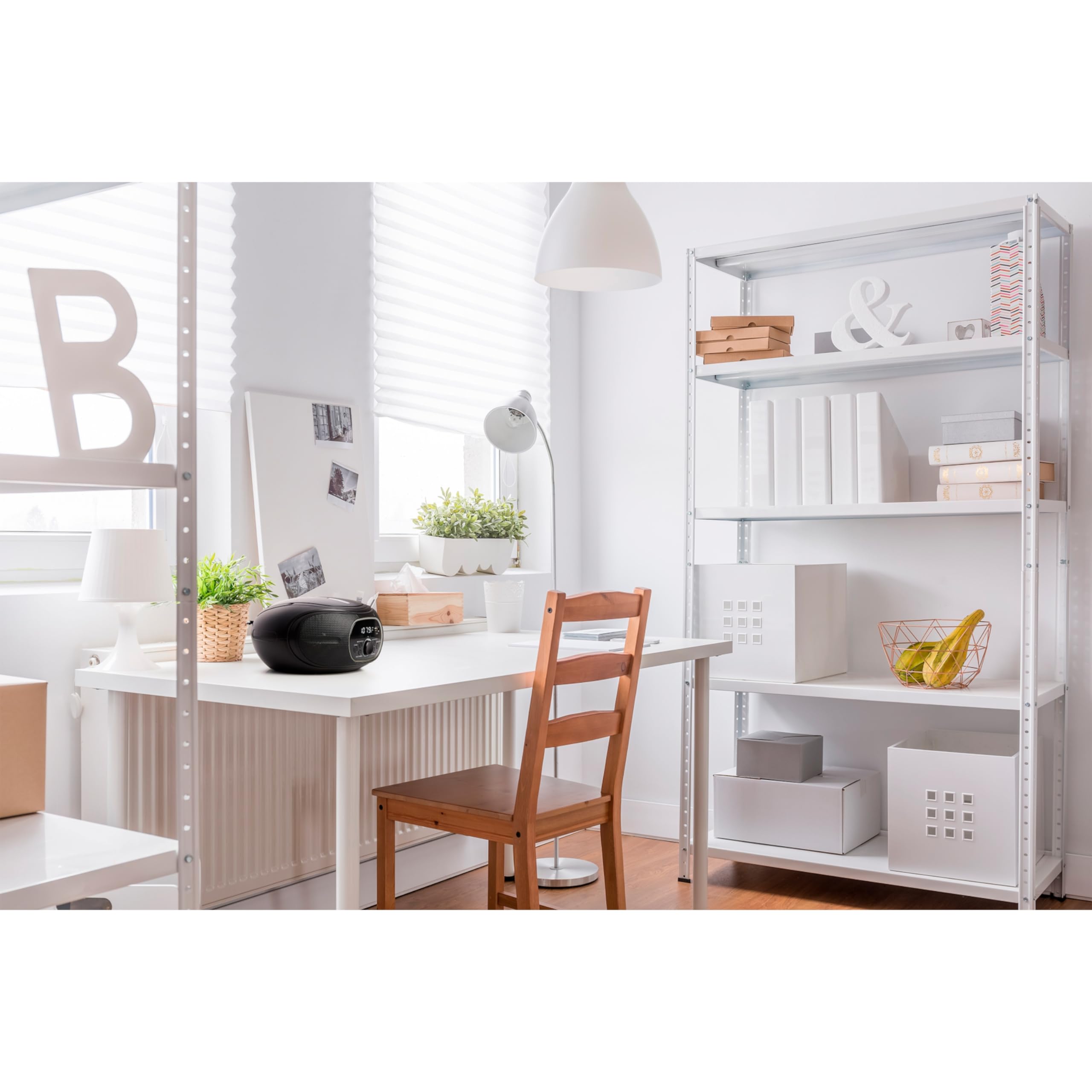 MEDION Przenośny Boombox E65711, odtwarzacz CD/MP3, FM FM, AUX, zasilanie bateryjne, czarny