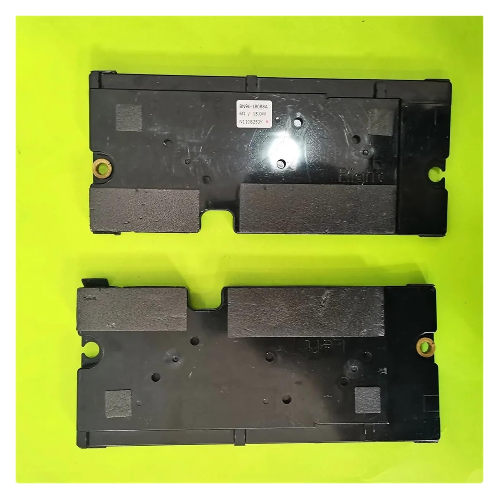 Haut-parleurs BN96-18088A = BN96-18088B 6 Ω 15 W, pavillon adapté aux téléviseurs UA55D6000SJ, UA55D6600WJ, UN55D6000SF et UA55D6000ST