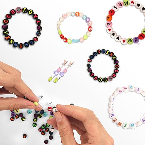 Miniatura 4 de 1900 cuentas de letras (0.27 x 0.18 pulgadas) con 1 rollo de línea de cristal, cuentas del alfabeto coloridas, cuentas de números para joyas,