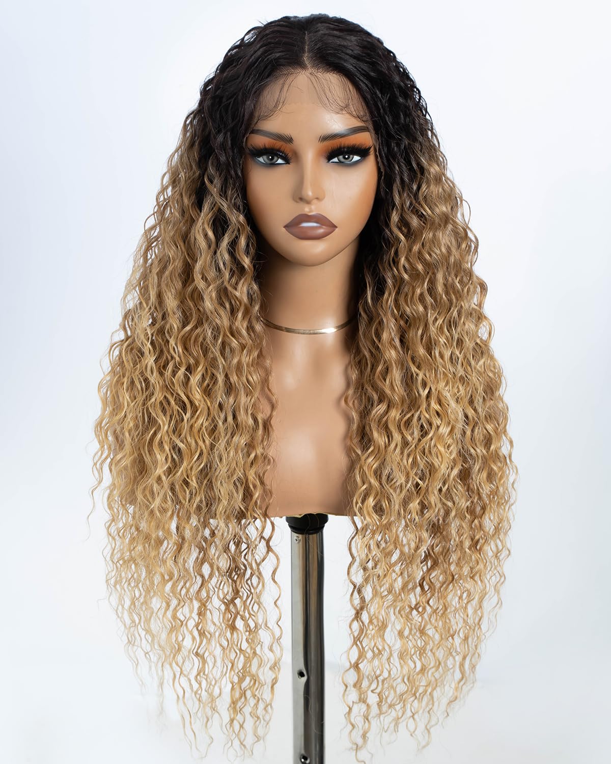 Style Icon perruques Lace Front Wigs Synthetique 71cm Longue Perruque Bouclée Devant En Dentelle Perruque Pour Femmes Fibres Résistantes À La Chaleur