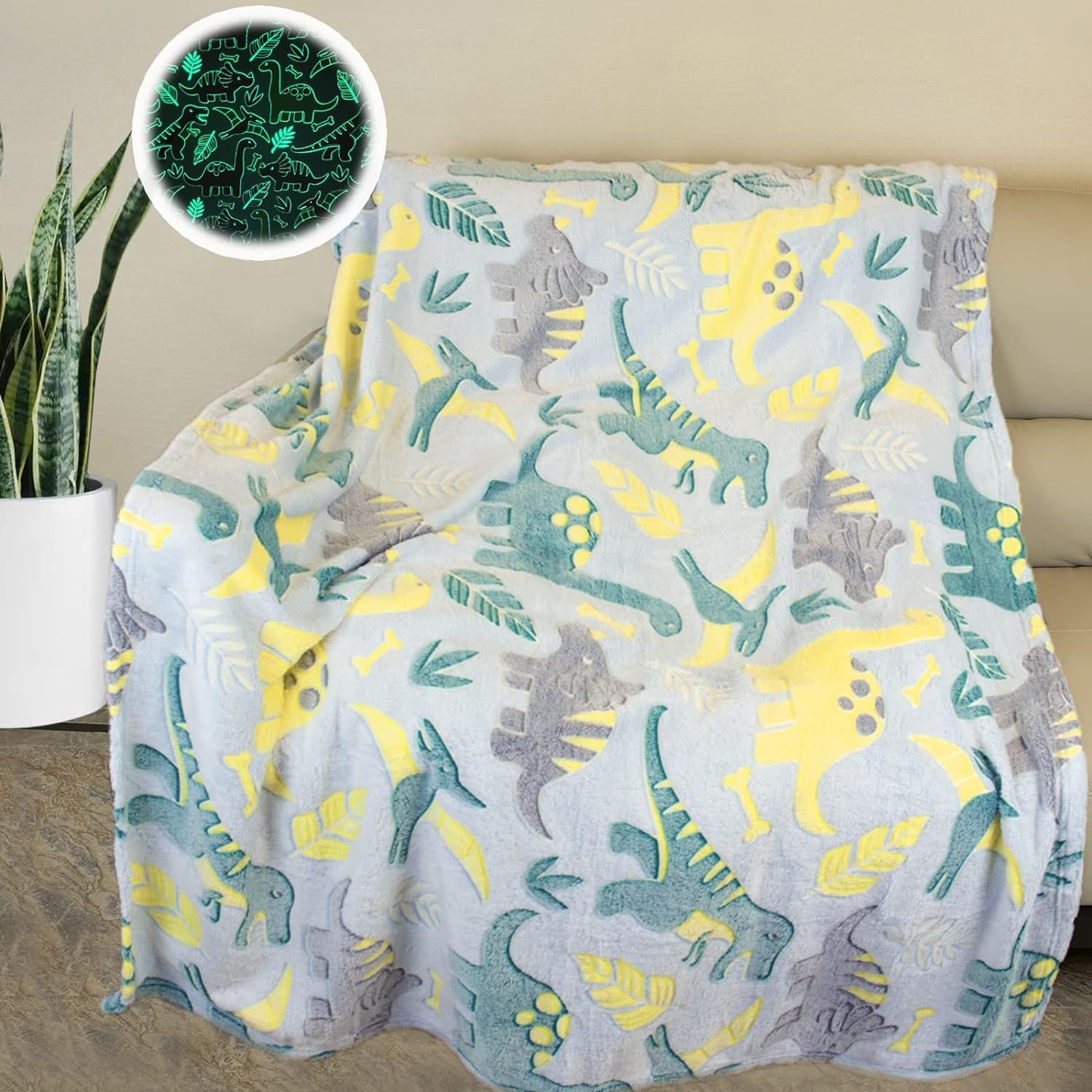 Happy Hues® Glow in The Dark Blanket Kids-Teens Boys & Girls Travel Lightweight Throw Blankets Soft & Fluffy for Kids (Dino- Y)