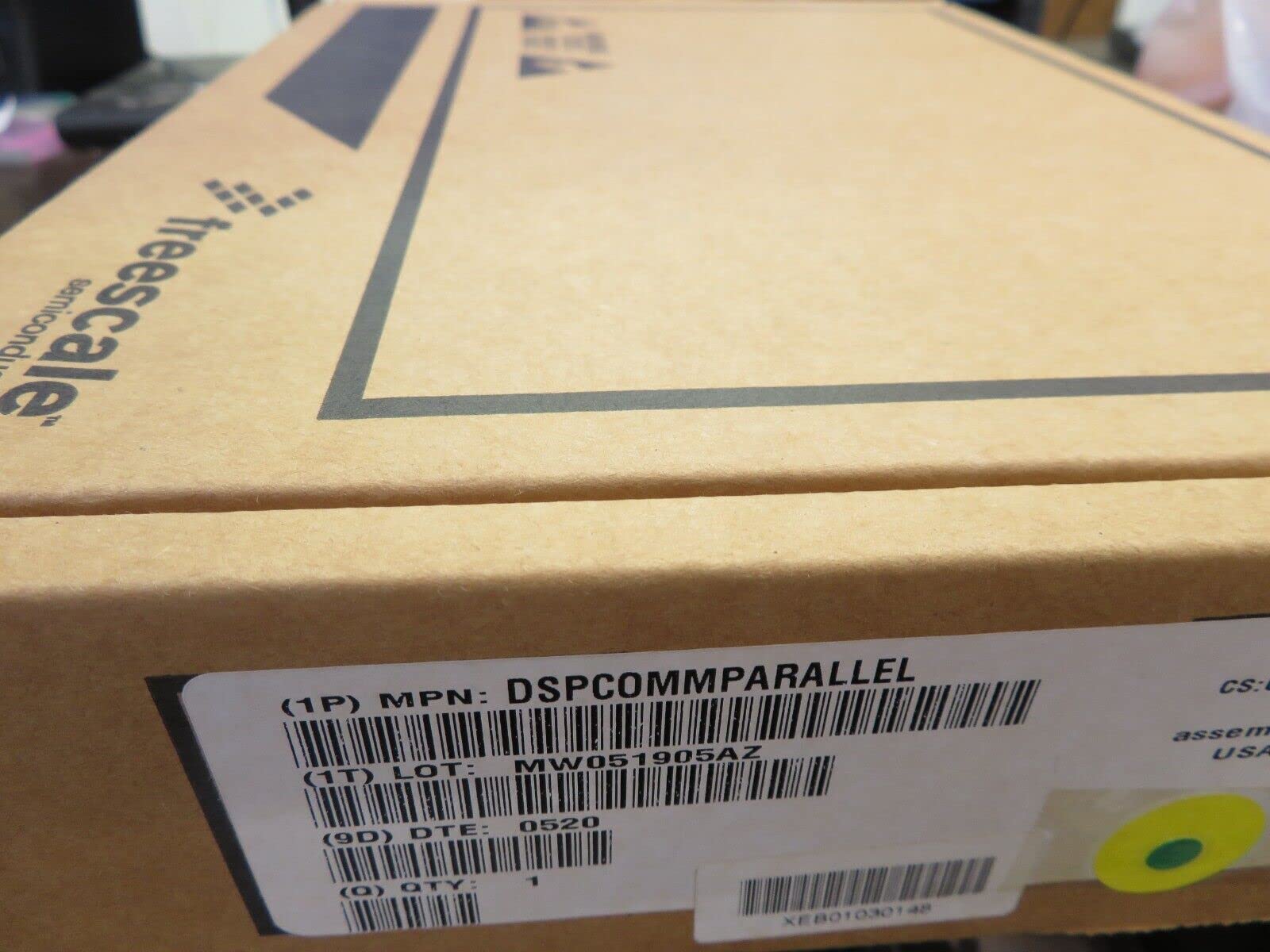 (1 PC) Freescale Semiconductor DSPCOMMPARALLEL, US Stock*