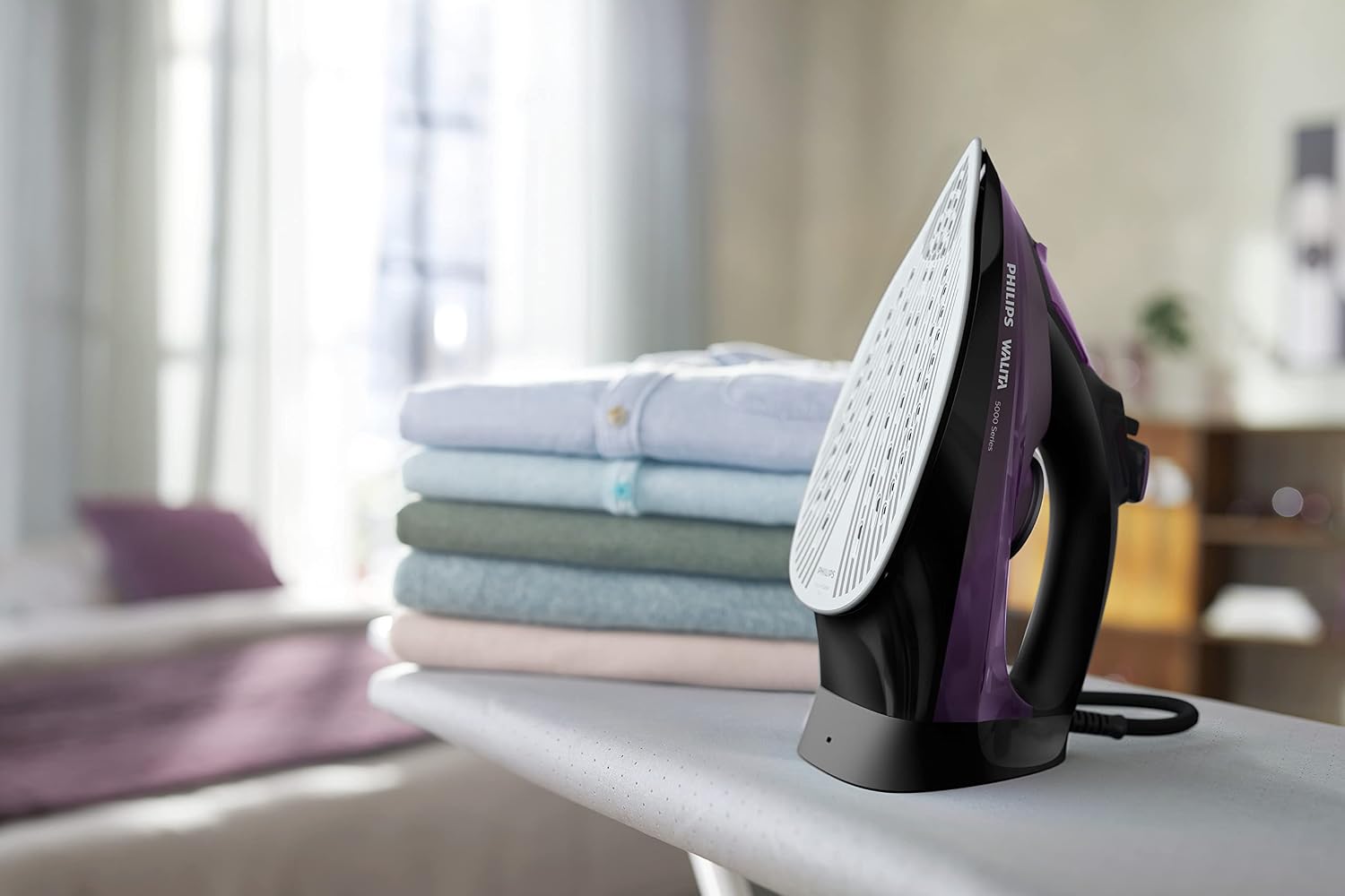 Philips Walita Roxo Ferro a Vapor Série 5000 - Vapor constante de 25 g/min - Sistema de vapor extra de 180 g - SteamGlide Plus - 1470W (DST5030/82), 110v Philips Walita Roxo Ferro a Vapor Série 5000 - Vapor constante de 25 g/min - Sistema de vapor extra de 180 g - SteamGlide Plus - 1470W (DST5030/82), 110v