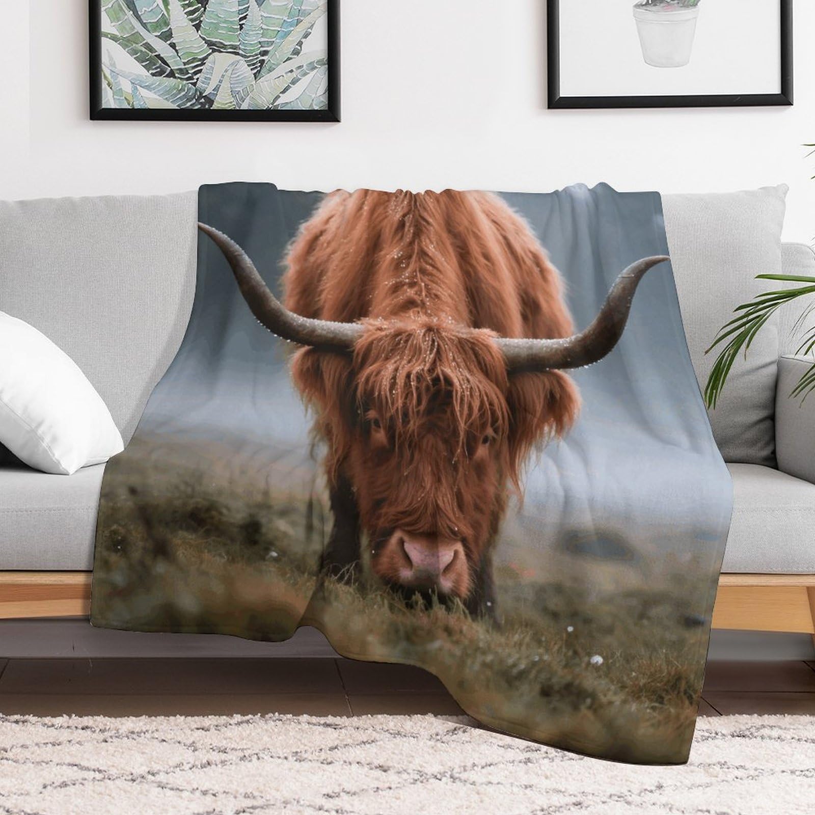 Custom Highland Cow Blanket Lightweight Flannel Fleece Throw for Couch Sofa Bed Luxury Soft Cozy Plush Lap Bedtime Blanket for All Seasons Bedroom Home Decor Gifts 30x40