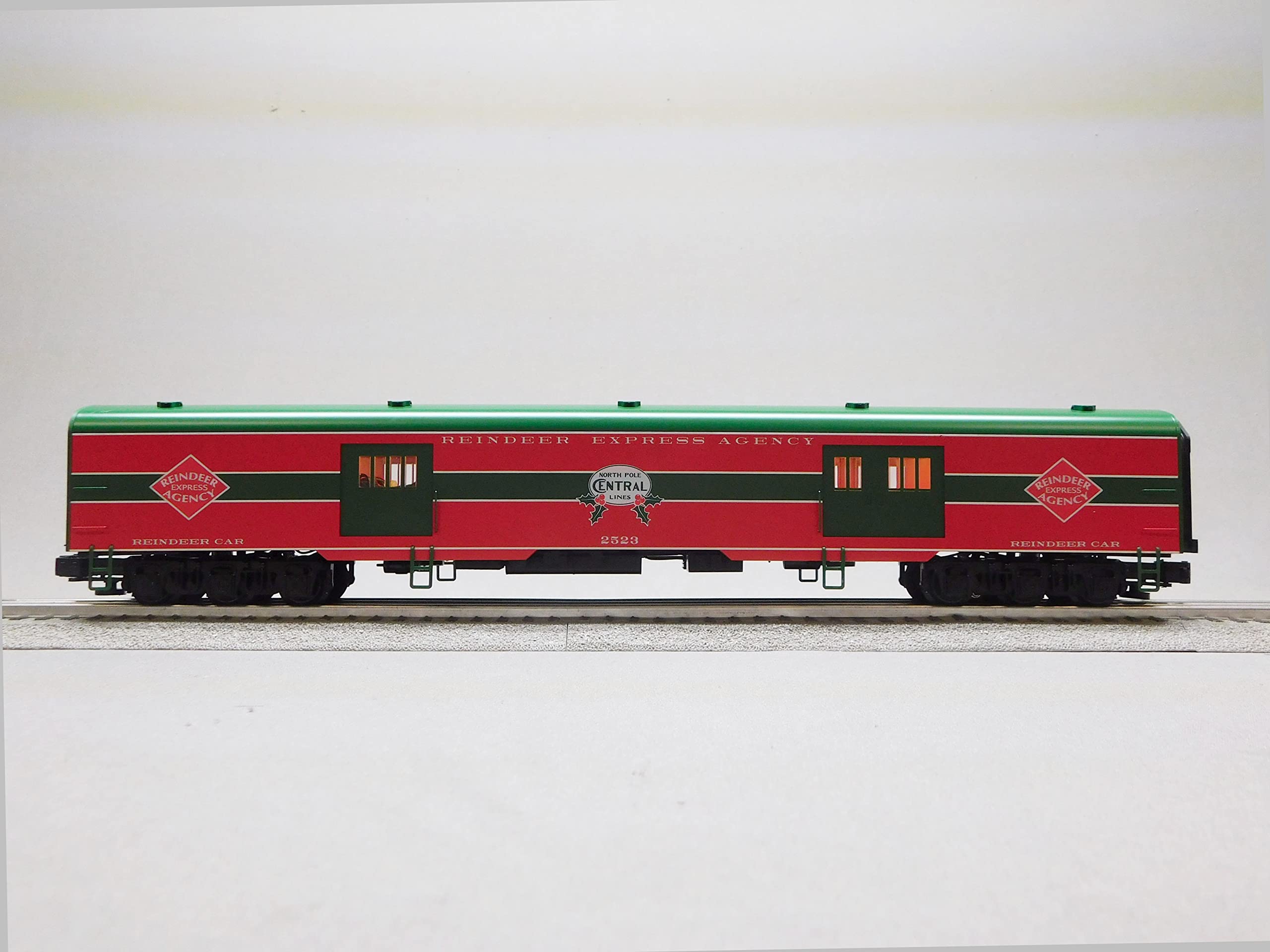 Lionel Cowen Family Creamery O Gauge Model Train Caboose with Deck