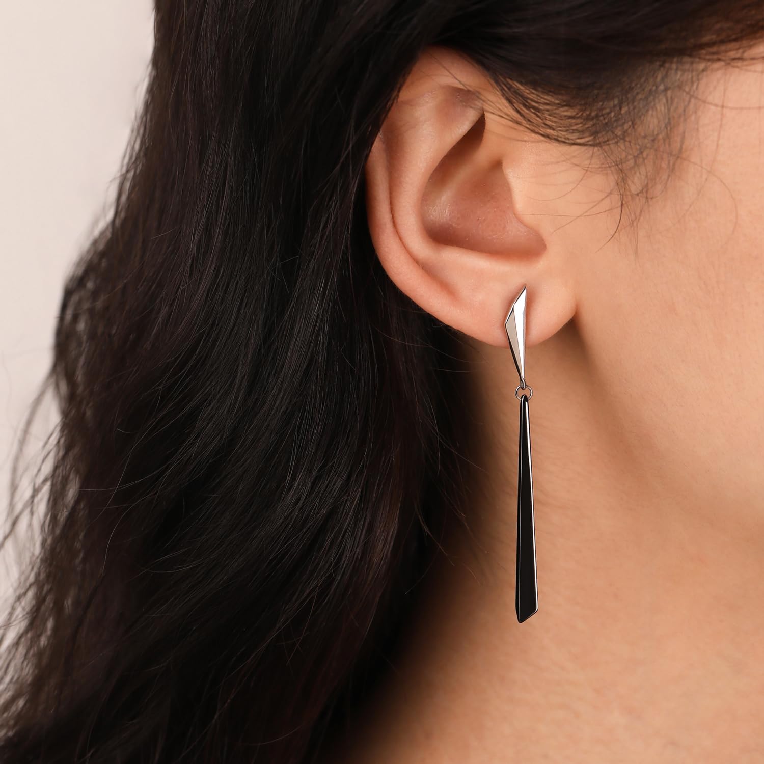 Meissa Pendientes Largos Negros para Mujer en Plata de Ley 925 y Cerámica con Circonitas Pendientes Colgantes Elegantes Hipoalergénicos Regalo de Moda para Cumpleaños Boda Fiesta