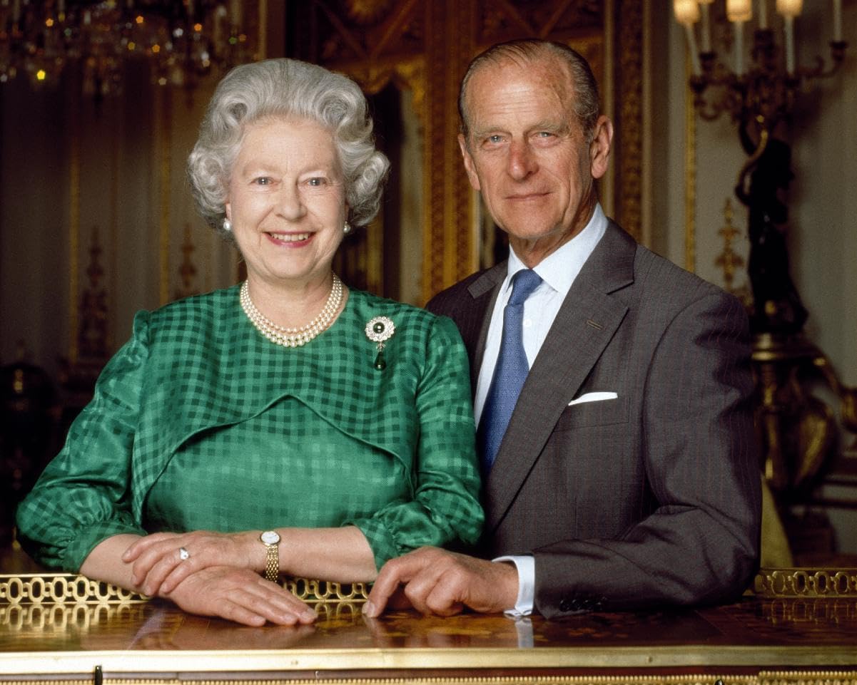 Queen Elizabeth II, Prince Philip 10x8 Photo