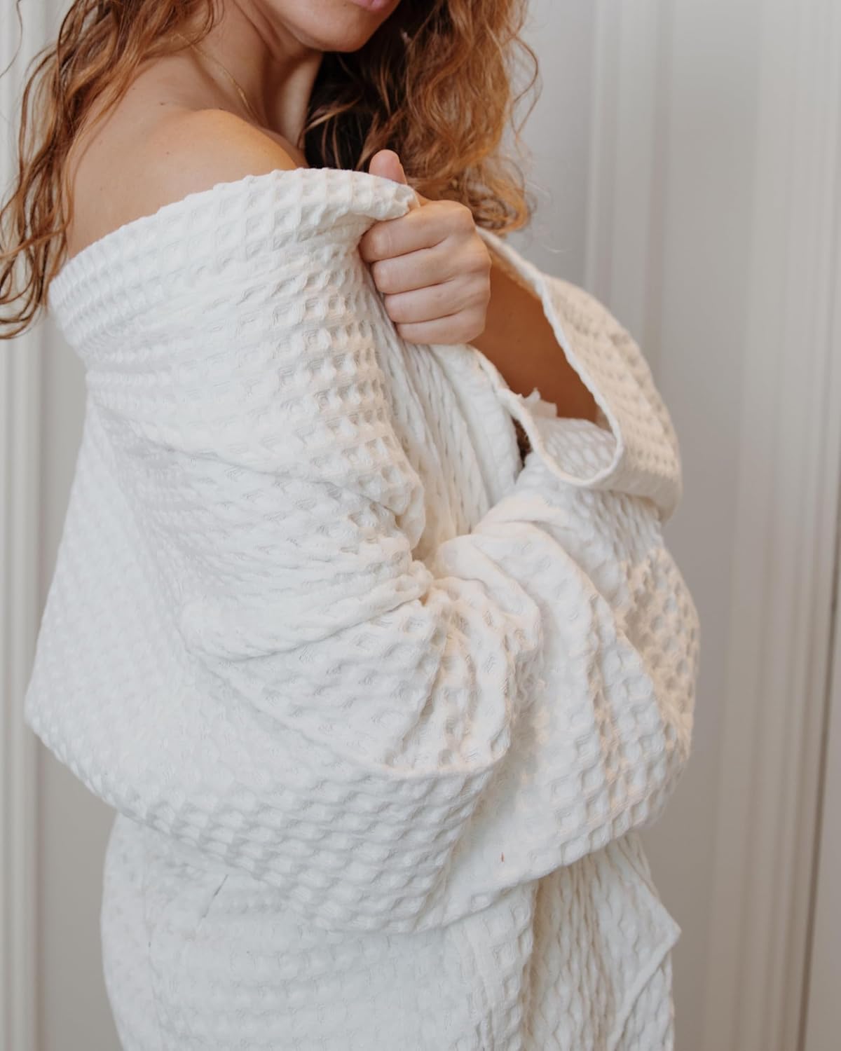 100% Cotton Waffle Kimono Bathrobe for Men & Women, Cozy Leisurewear with Functional Pockets, Comfortable Robe for Relaxation - Image 4