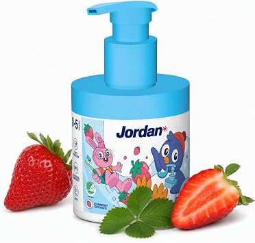 Jordan ® | Kids Toothpaste Pump | Toothpaste on a Pump Dispenser Equivalent to 3 Regular Tubes | Innovative and Convenient Solution Developed for Children | 0-5 Years | Strawberry | 1000ppm | 150 ml