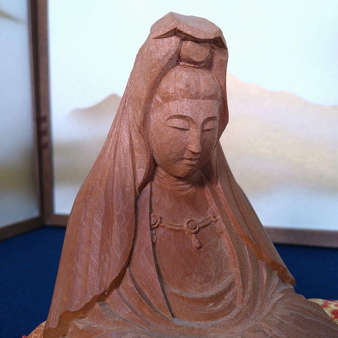 Amazon.co.jp: AC94 得地秀生作 白衣観音菩薩 木彫 共箱 共布 略歴付