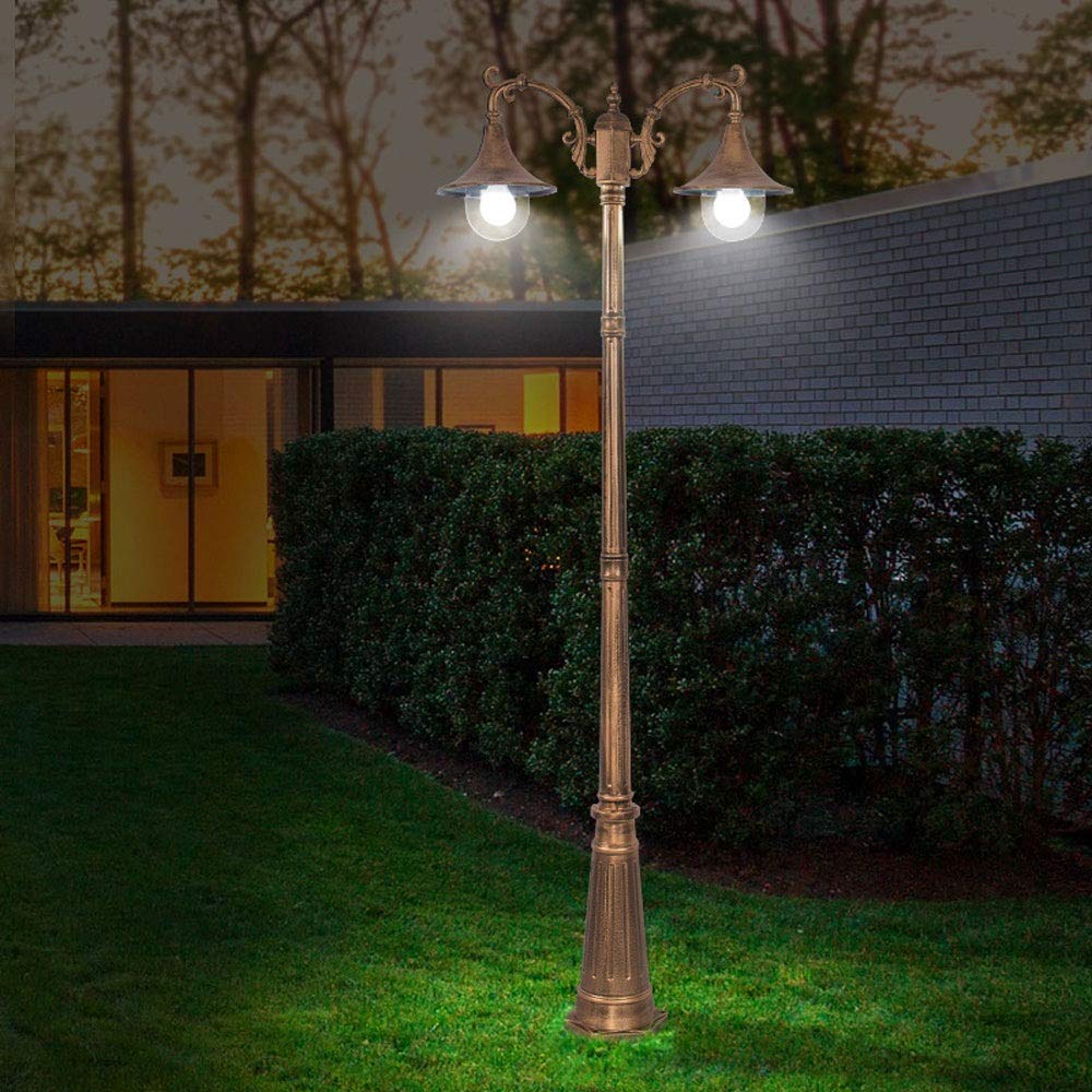 Produttori creativi di lampade da giardino europee Custom Outdoor Community Park High Pole Road Light Impermeabile Villa Doppia testa Luci paesaggistiche, Luci da palo per esterni Luci di illuminazi