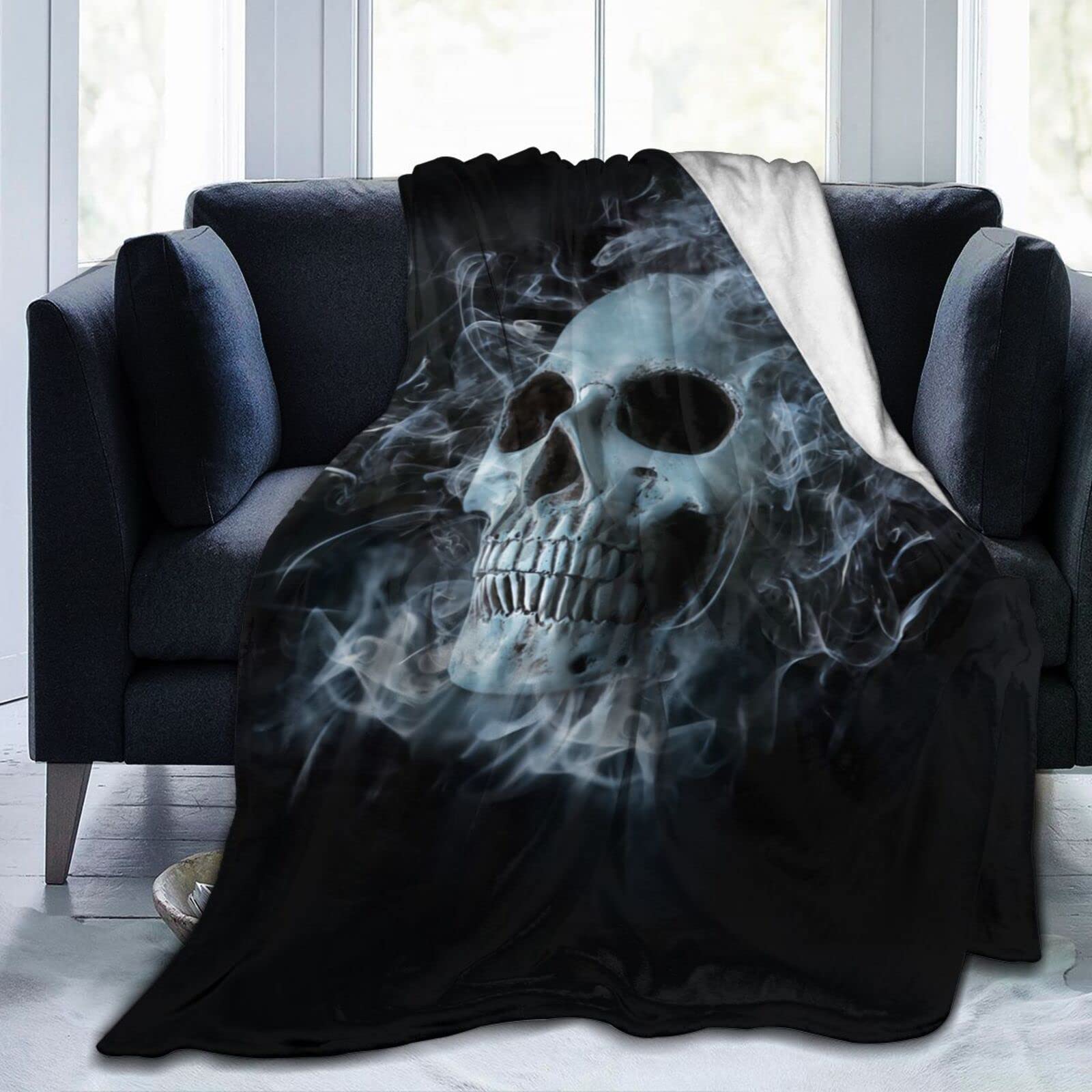 Lsjuee Skull withThrow Blanket Warm Cozy Blankets Lightweight Soft Flannel Horror Halloween Blanket for Sofa Couch Bed Office 80"X60"