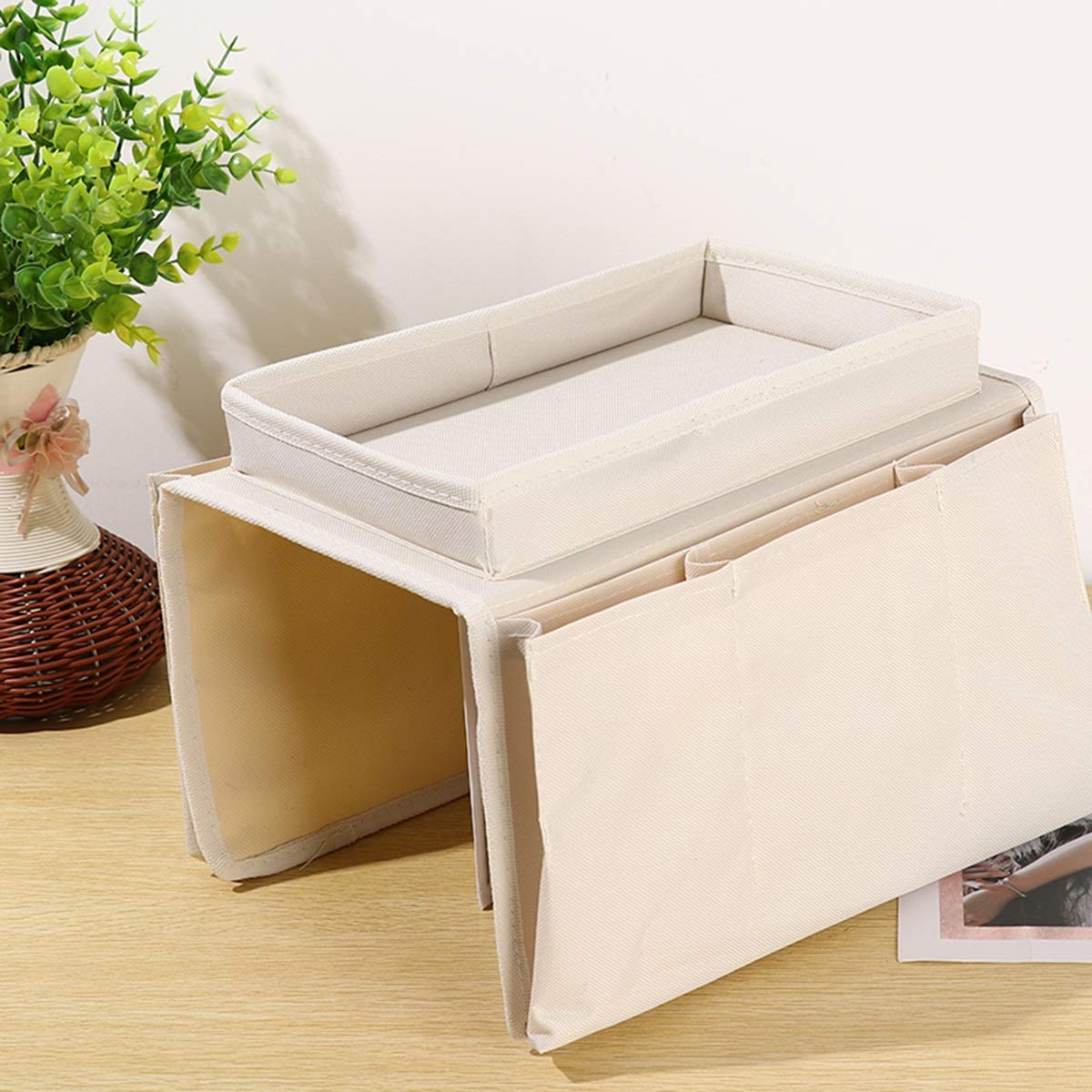 Filcowa torba do przechowywania przy łóżku z kiesz Sofa TV Pilot Uchwyt na Słuchawkę Organizer Caddy Pasuje Do Fotelów Z Szerokimi Podłokietnikami, Sofy(Coffee)