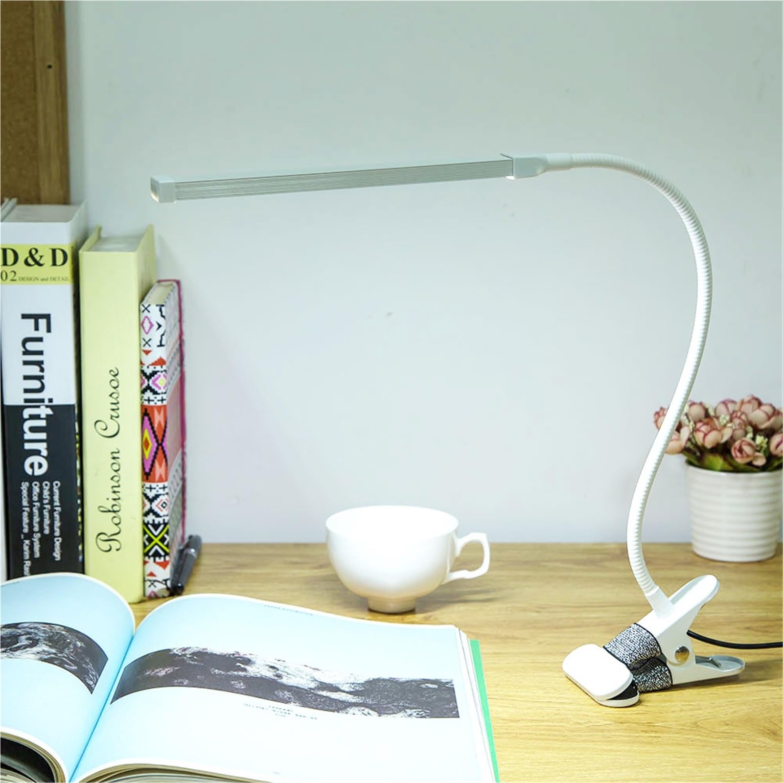 Luminosa lampada LED USB da 6 W con clip flessibile da lettura, lampada da tavolo da scrivania, lampada da letto, illuminazione da comodino (bianco)