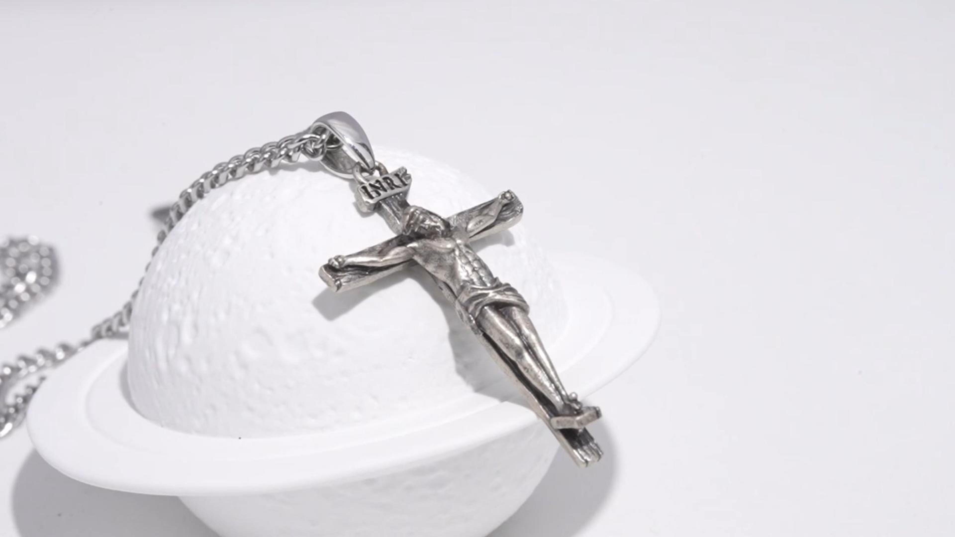 パパラUNKNOWN CrossDesignSilver Necklace Sterling Silver Cross Pendant Necklace - Silpada - .925
