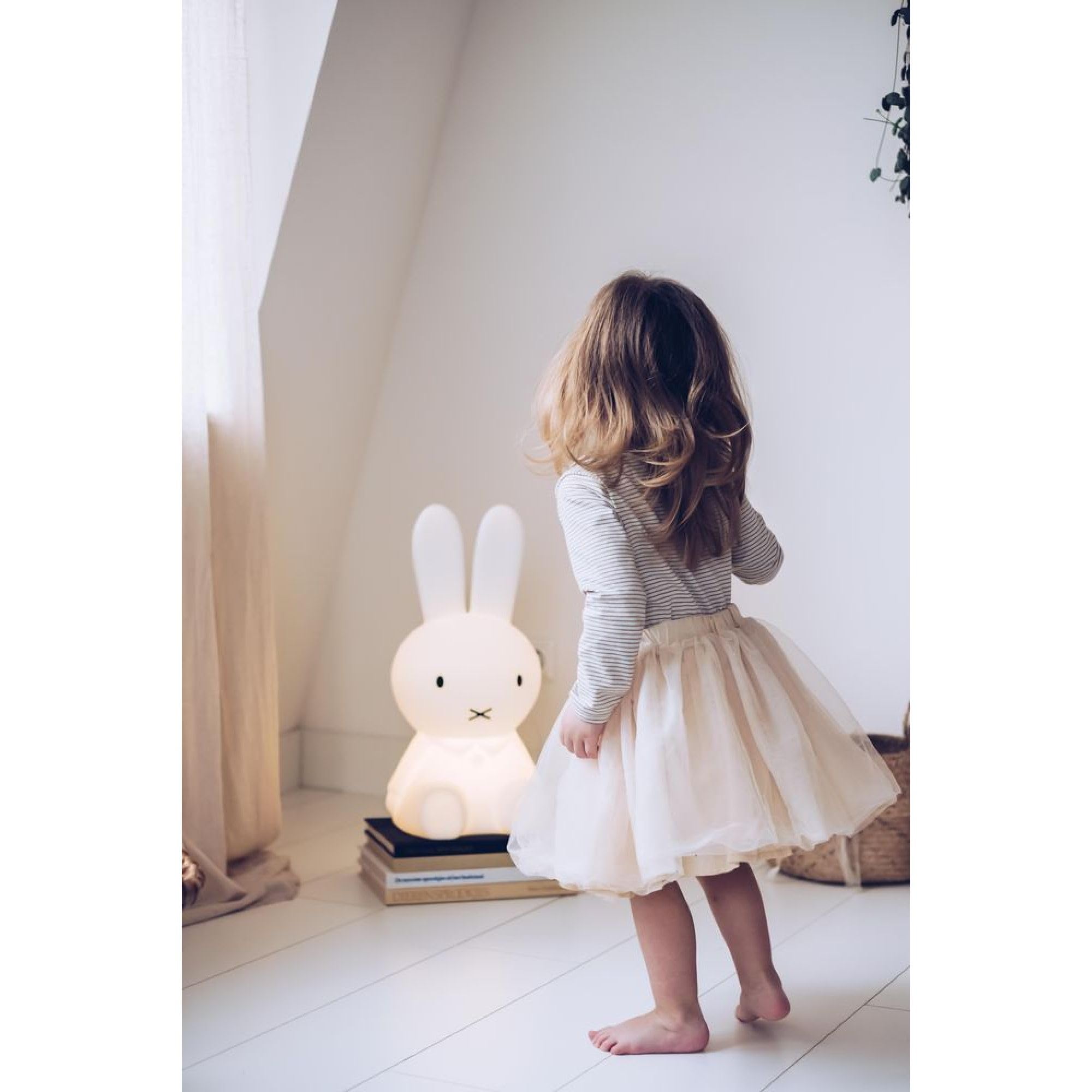 Lampe miffy lapin 50 cm star light blanc mr maria