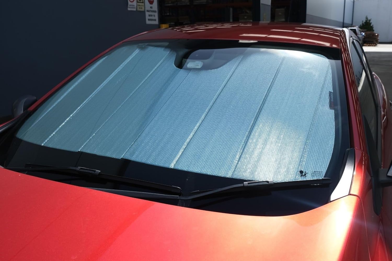 Snap Shades for Renault Megane Hatchback/Wagon 3rd Generation Front Windscreen Sun Shade (2008-2017)
