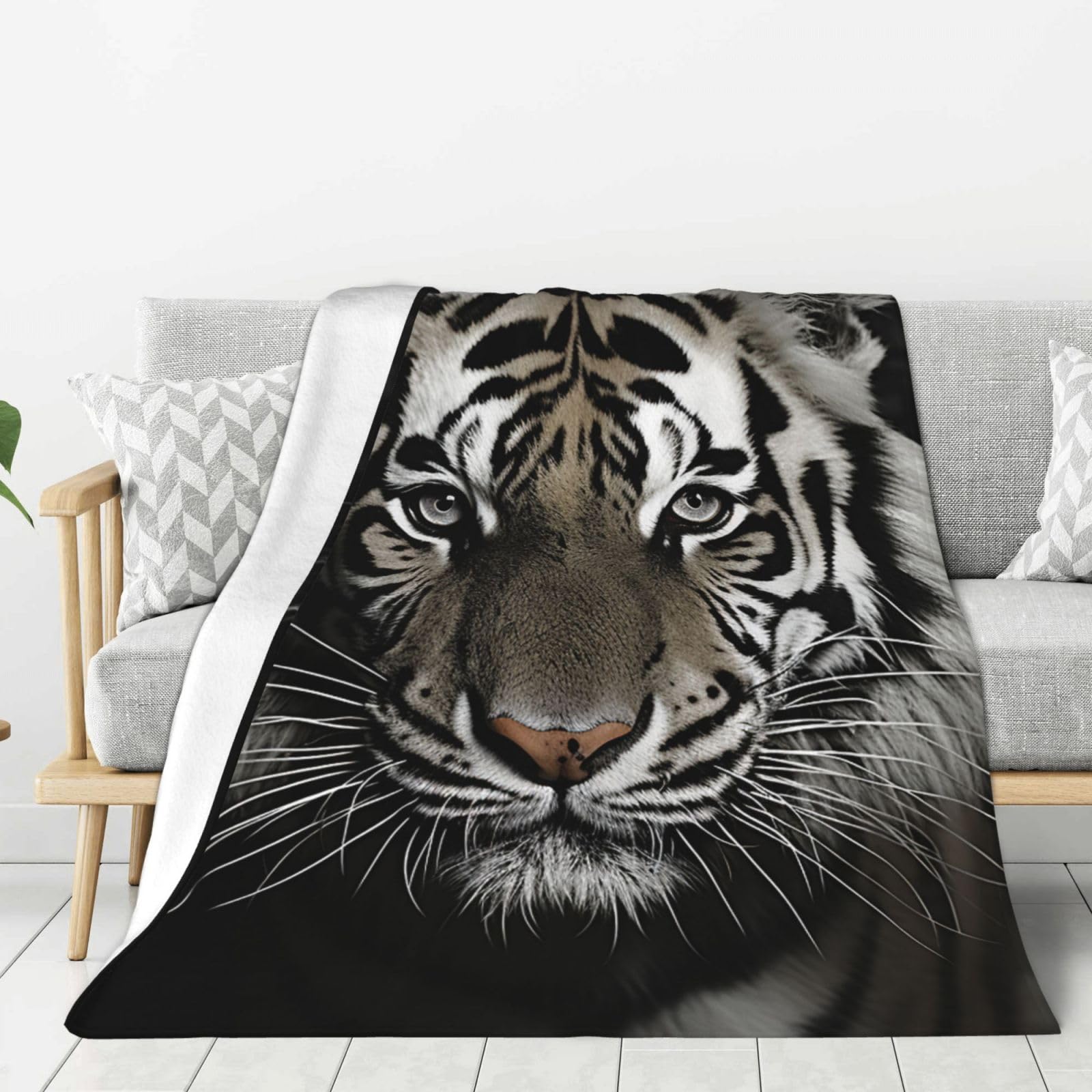 Black and White Tiger Throw Blanket Plush Flannel Fleece Blanket, Soft Lightweight Cozy Blankets 60"X50" for Bed Couch Sofa Travel