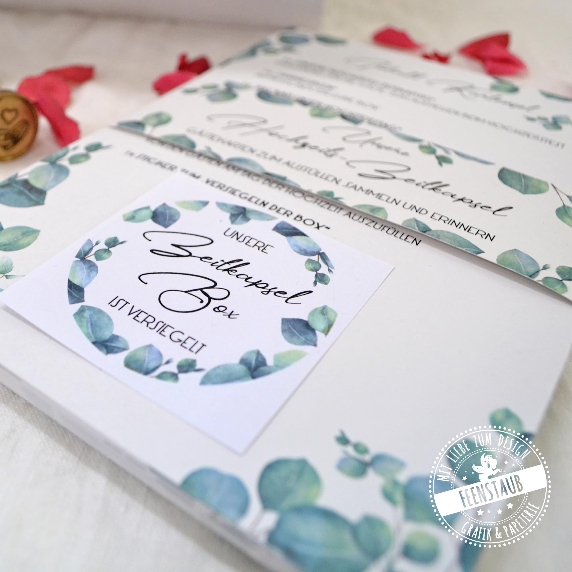 Feenstaub Zeitkapsel-Box Hochzeit mit Karten zum Ausfüllen für Gäste und Brautpaar, Geschenk, personalisierbare Box, Zeitkapsel Hochzeit, Gästekarten Hochzeit, Zeitkapsel Karten Hochzeit Eukalyptus