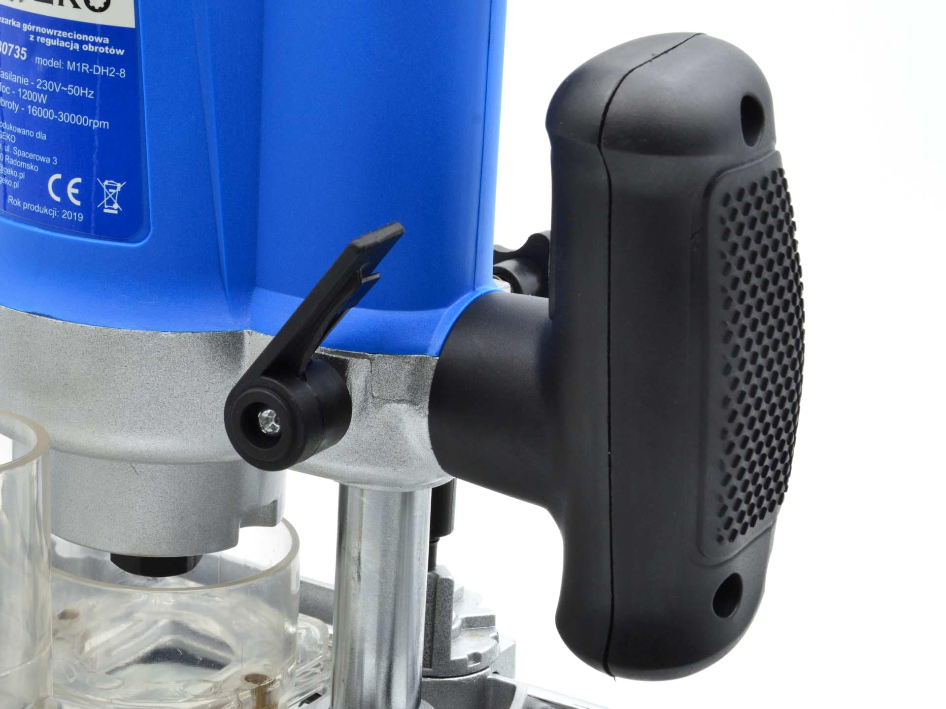 BSD Fresadora tupí eléctrica 1200W con ajuste de velocidad y profundidad, ideal para trabajos de precisión en madera, con capacidades de 16,000 a 30,000 rpm.